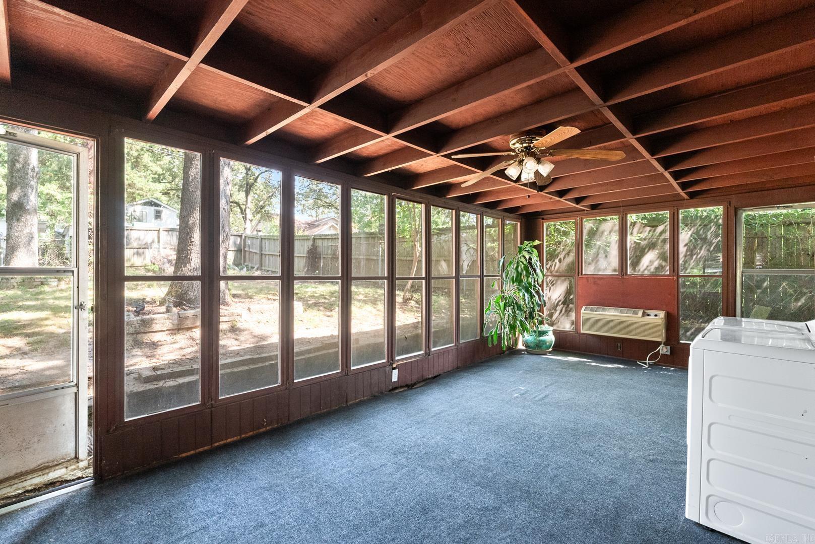503 Skyline Dr  North Little Rock, AR