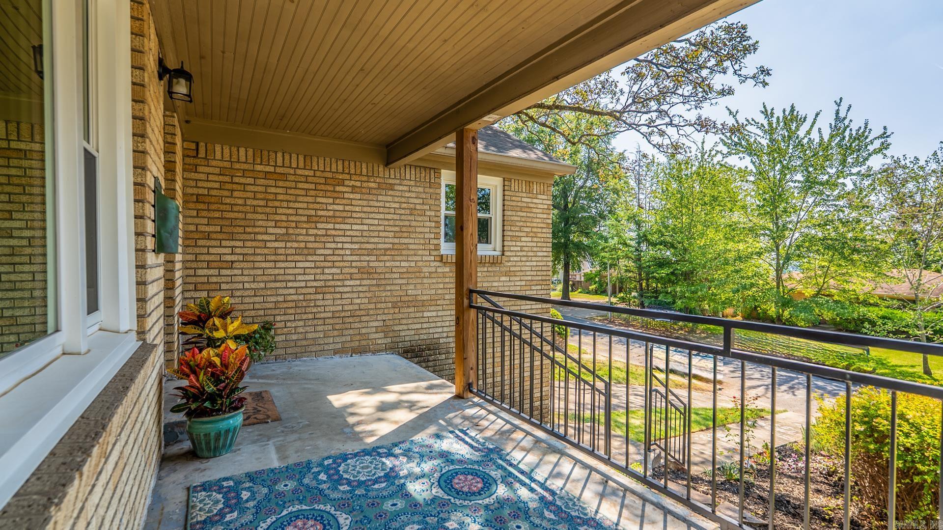 503 Skyline Dr  North Little Rock, AR