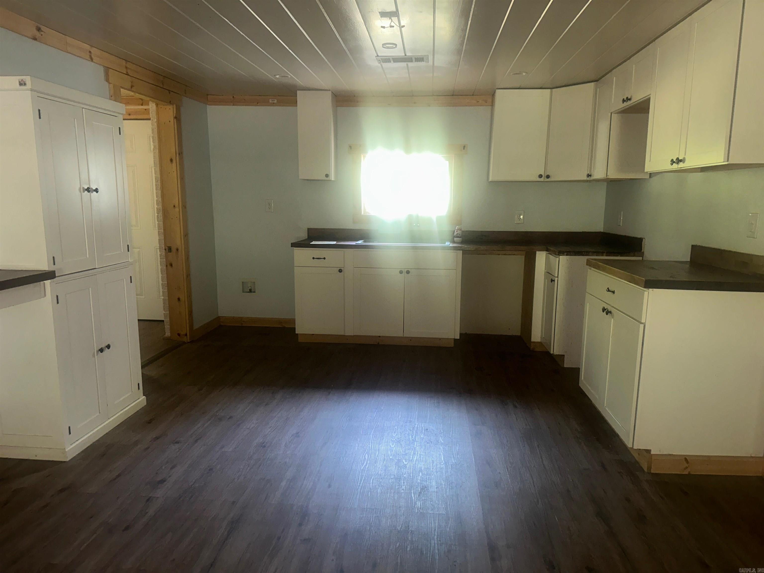 7139 North Highway 7  Jessieville, AR