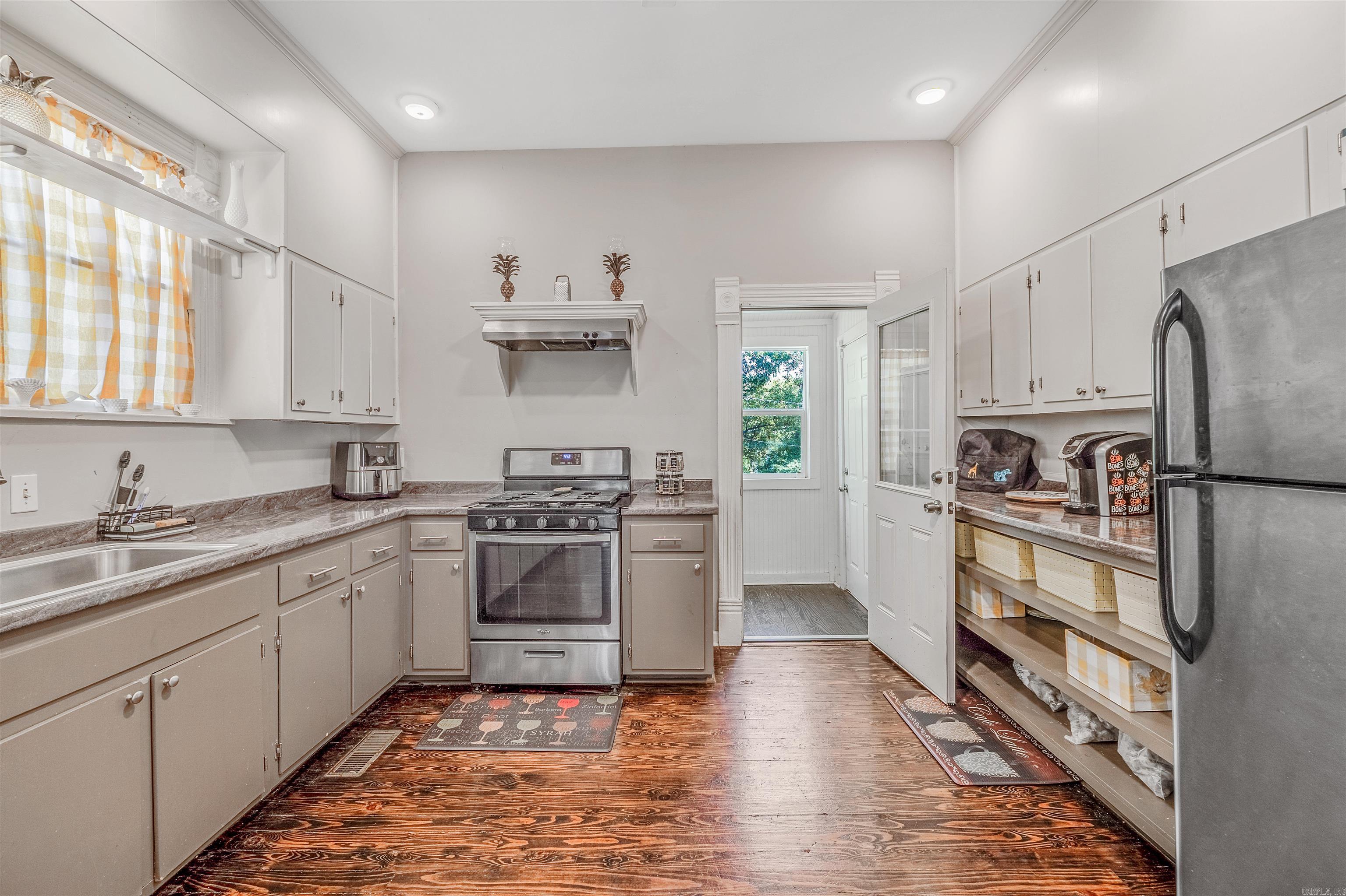 1417 Wolfe  Little Rock, AR