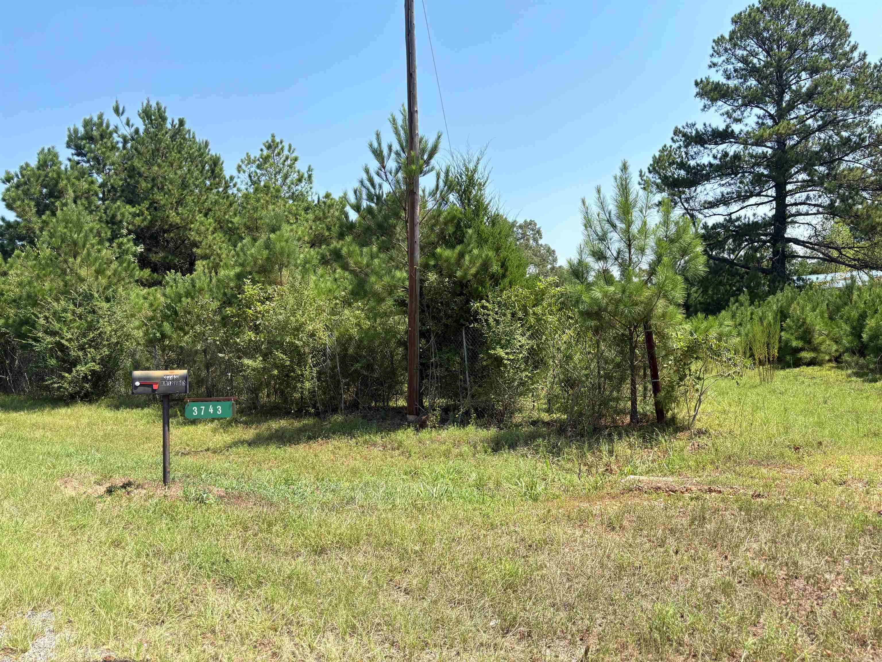 3743 Hwy 376 S  Camden, AR