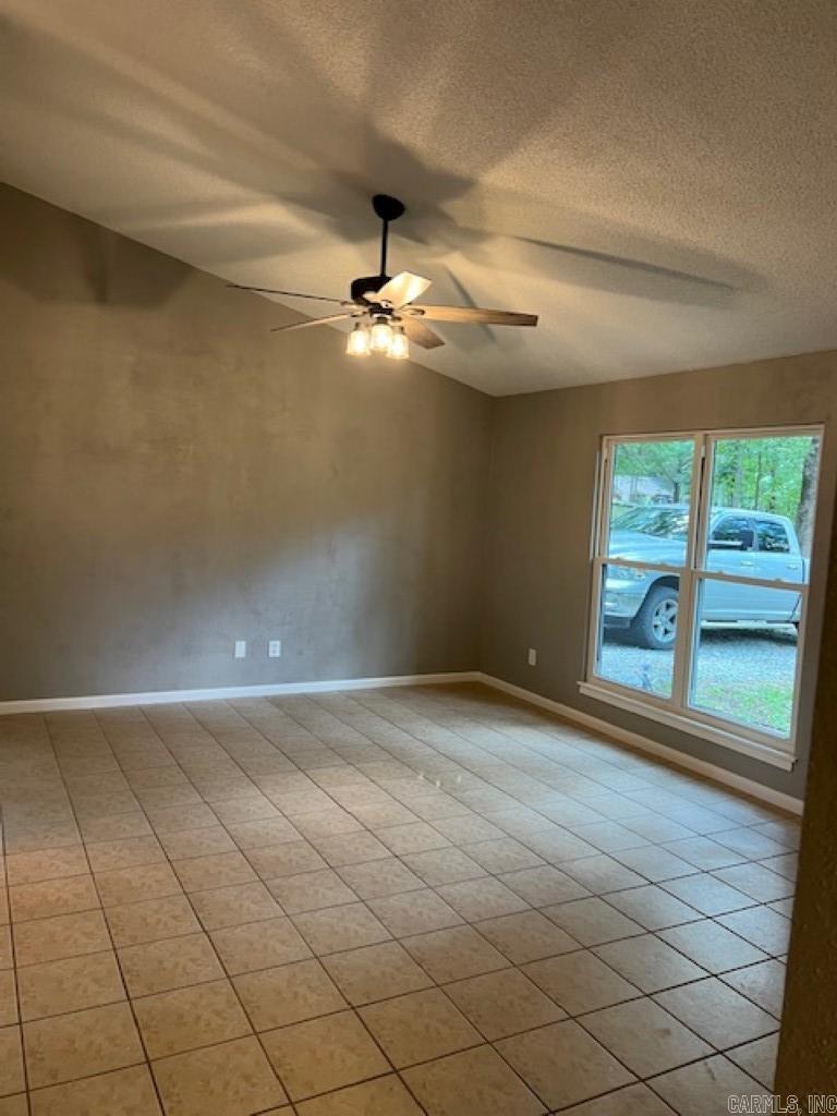 3722 Oak Leaf Circle  Jonesboro, AR