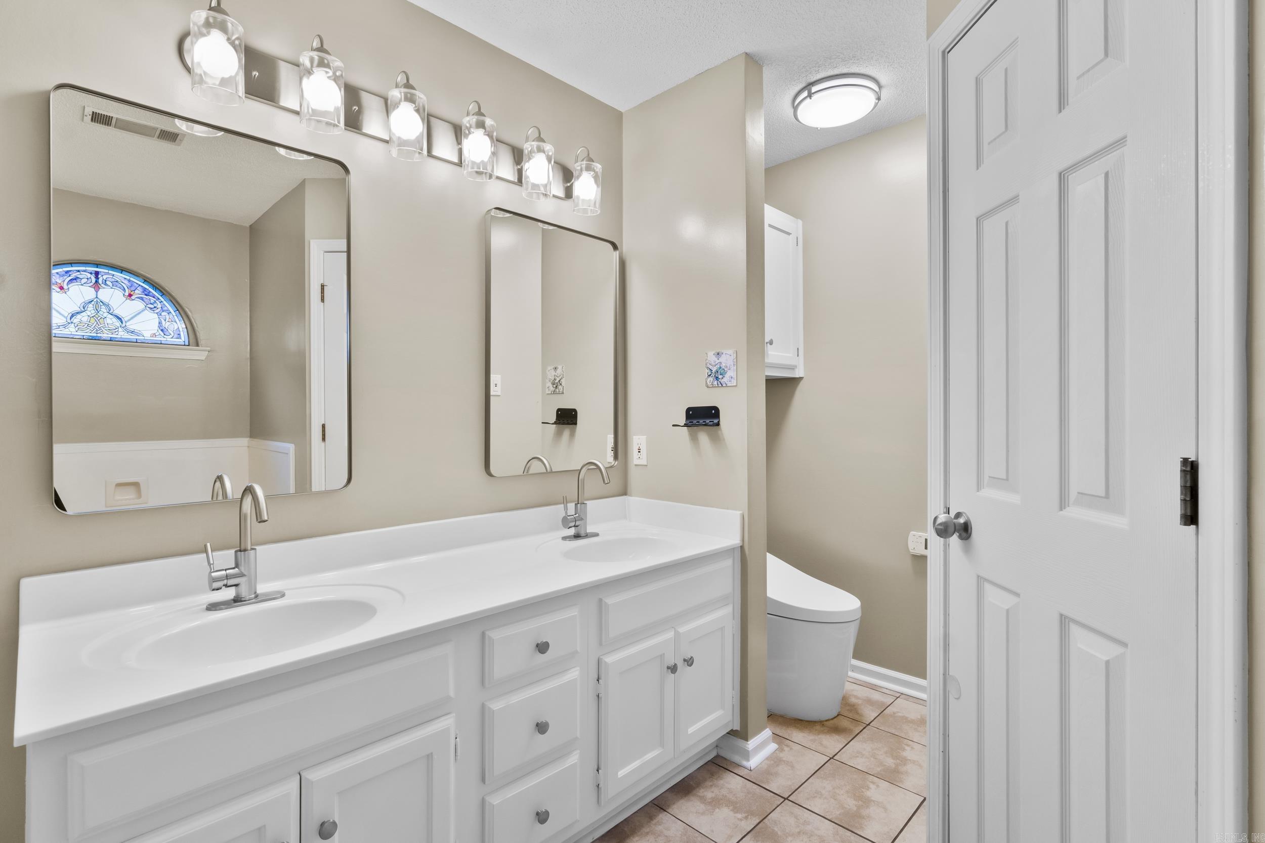 1707 Point West Dr  Little Rock, AR