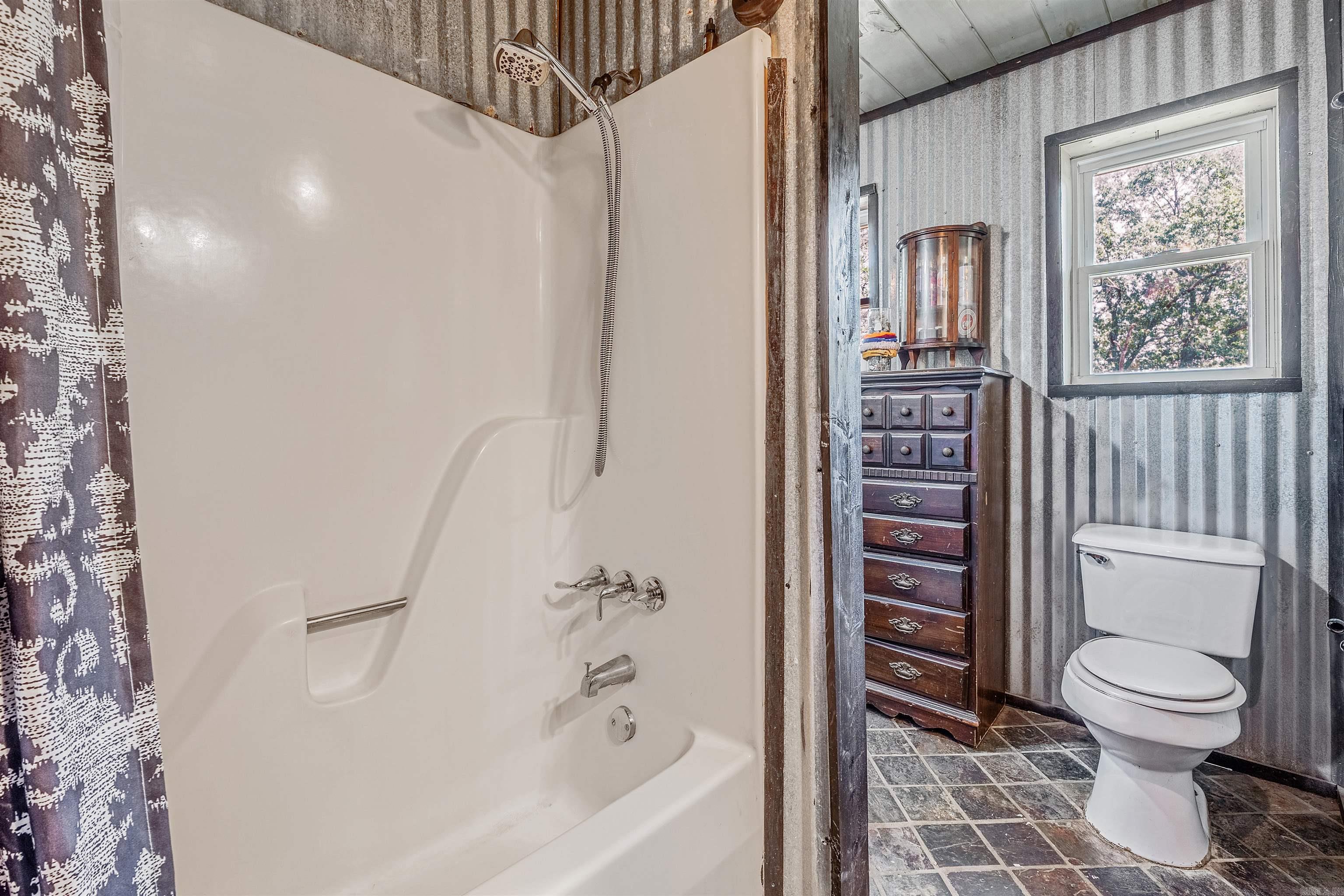 179 Wilf  Pleasant Plains, AR