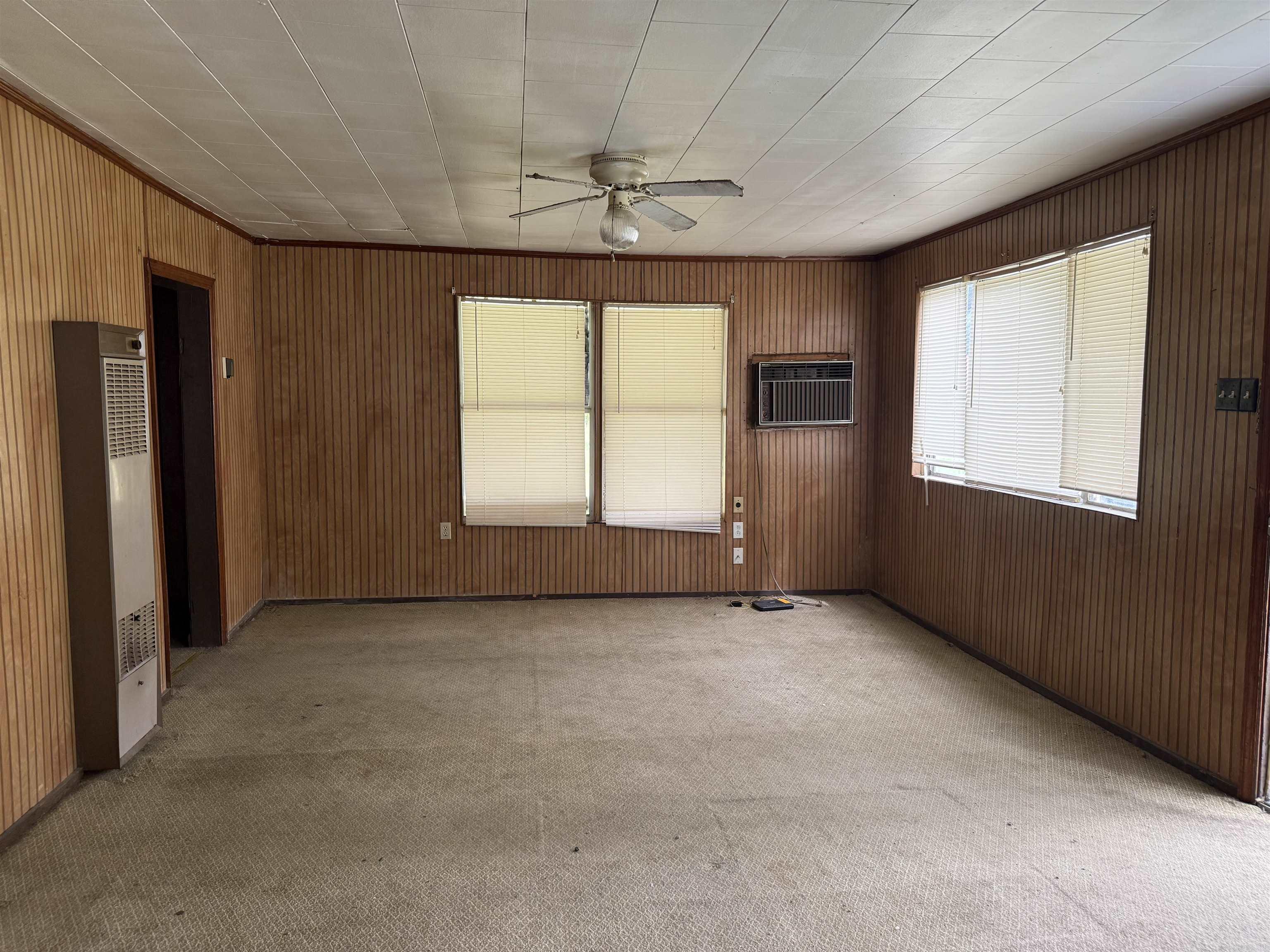 326 N 6  Paragould, AR