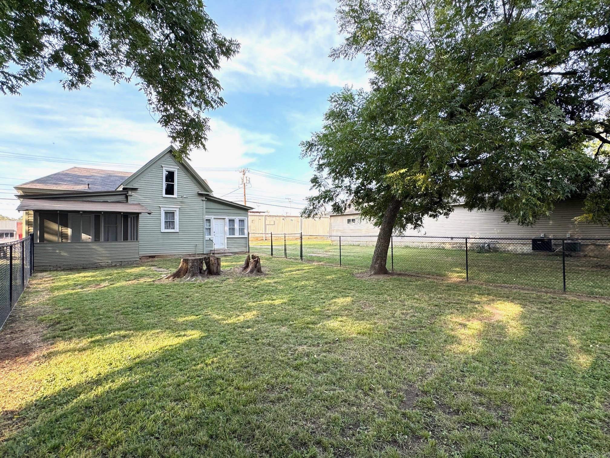 405 Sevier  Clarksville, AR