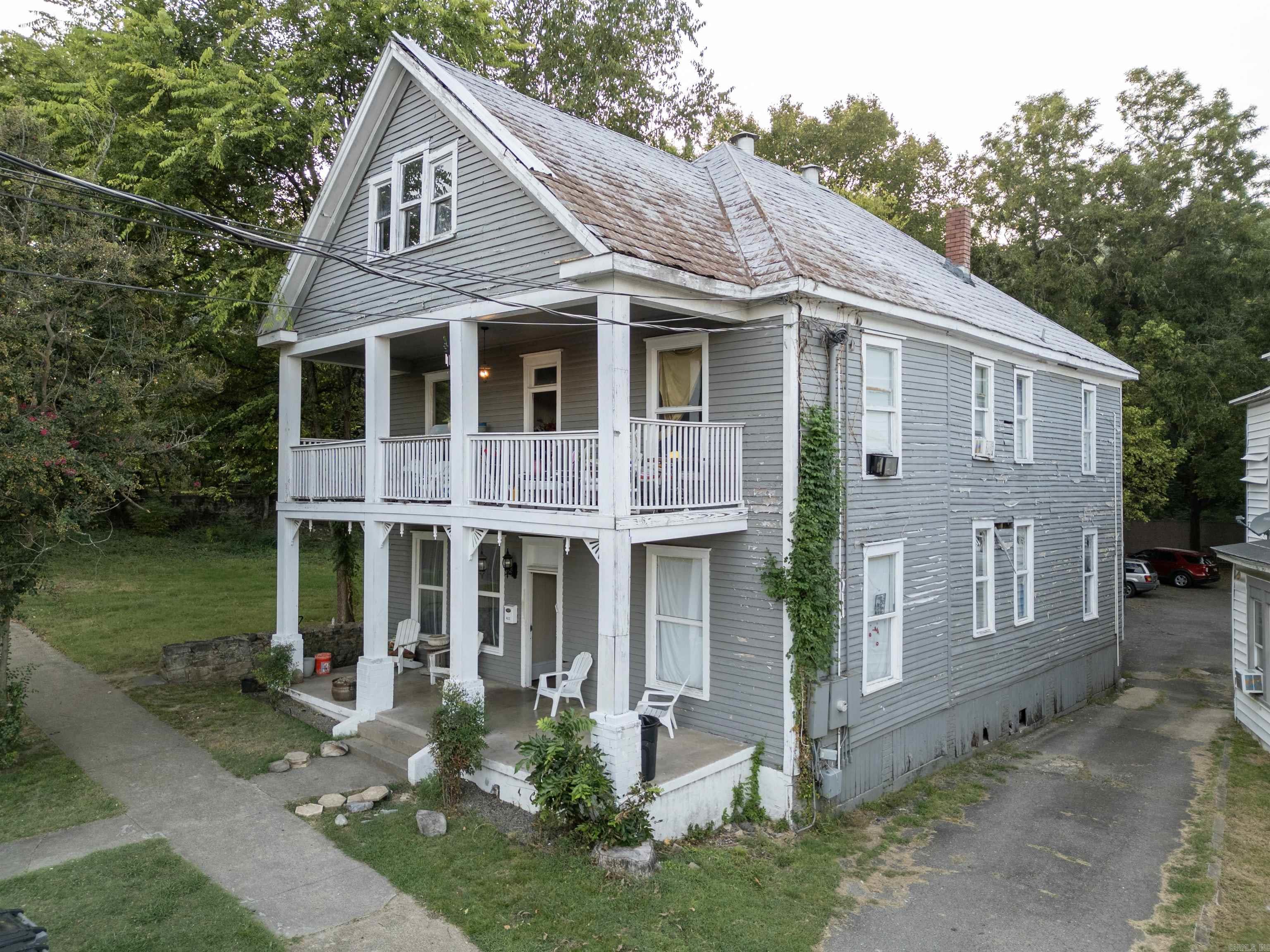 400 & 402 Quapaw  Hot Springs, AR