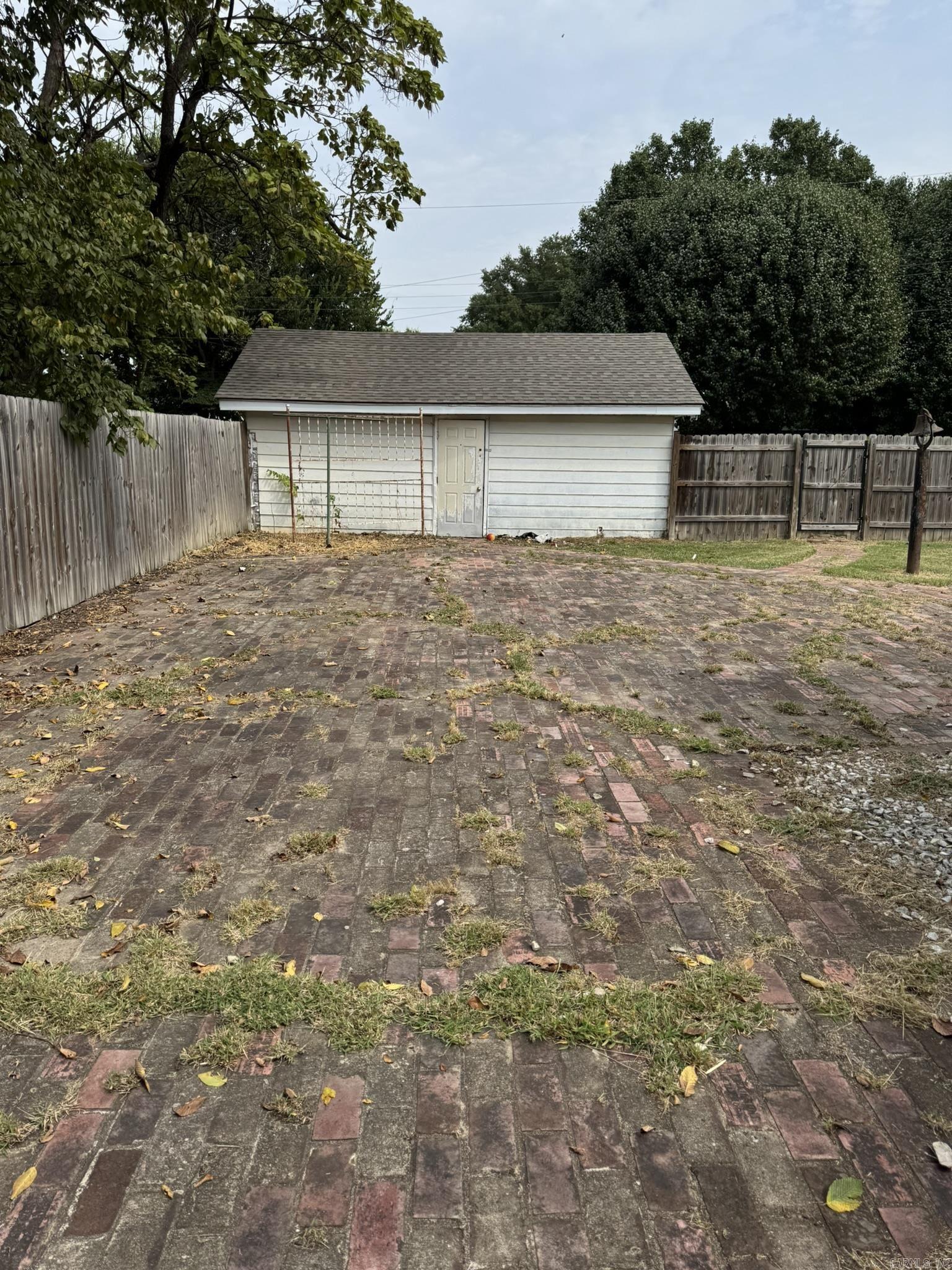 623 Holden Ave  Newport, AR