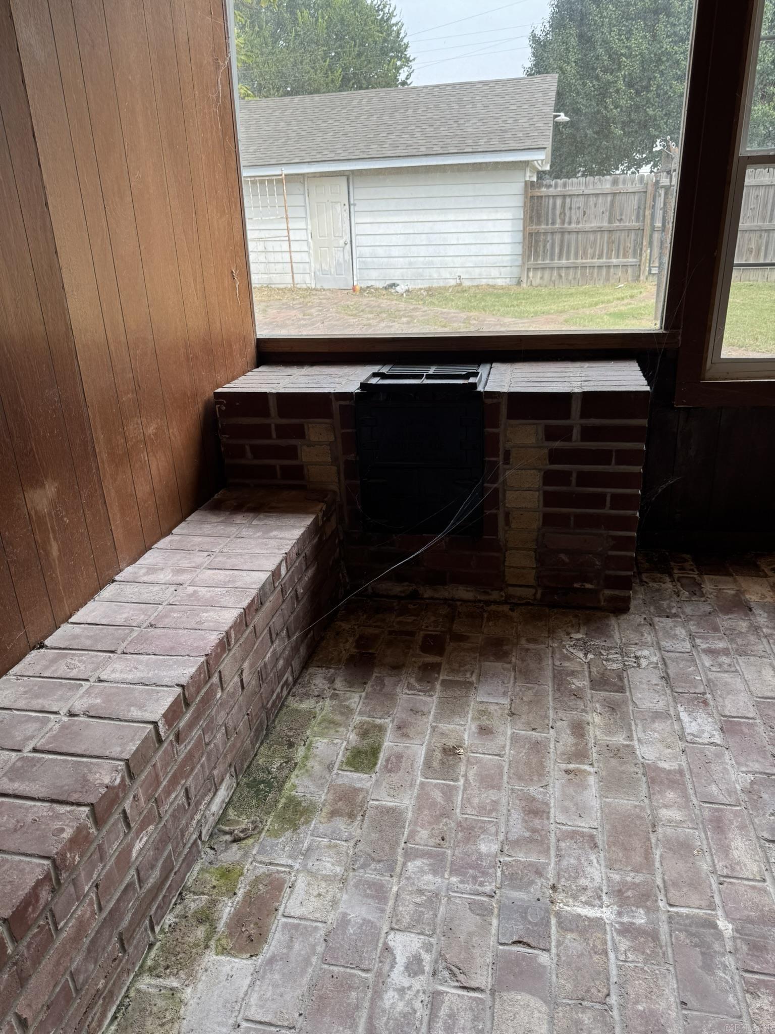 623 Holden Ave  Newport, AR