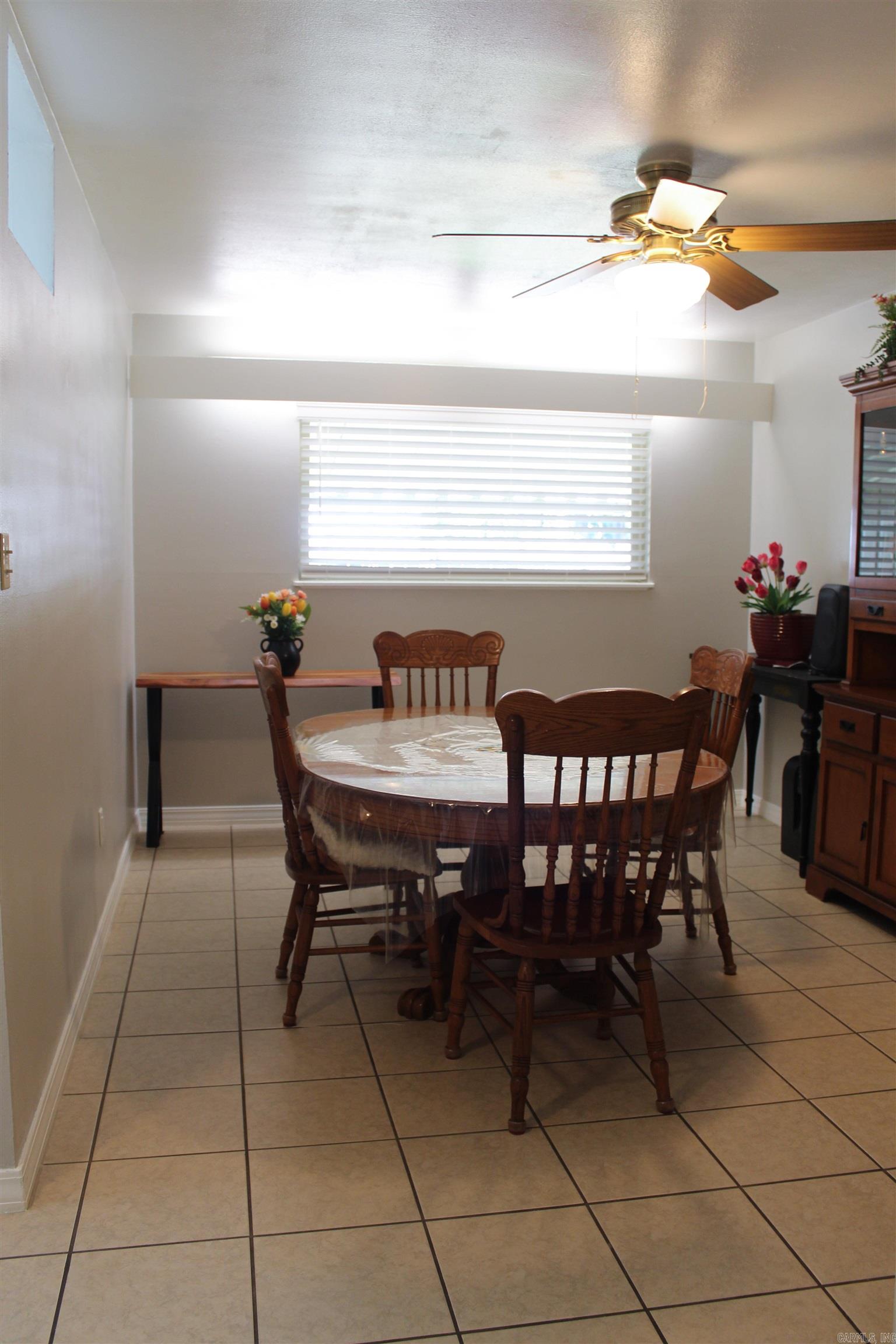 208 S Phoenix Ave  Russellville, AR