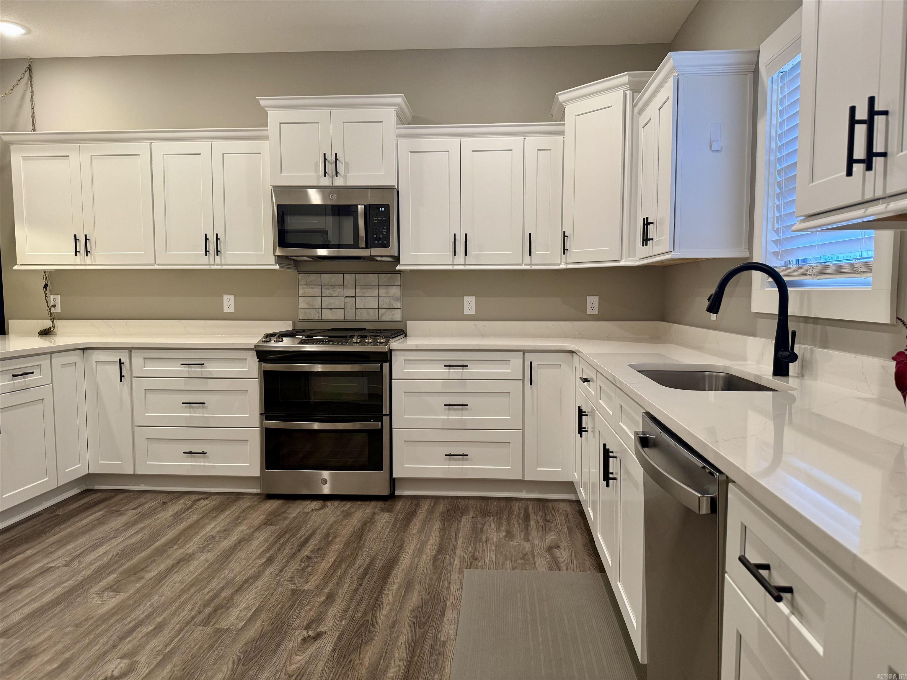 128 Clearwater  Brookland, AR