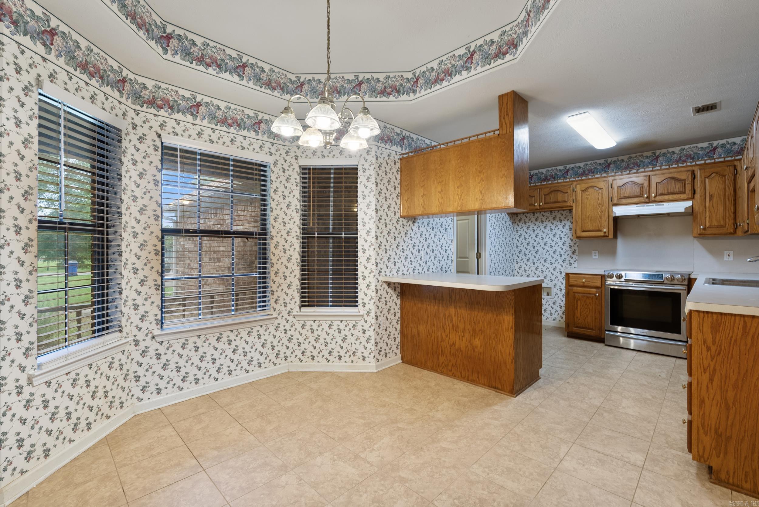 53 E Main  Greenbrier, AR
