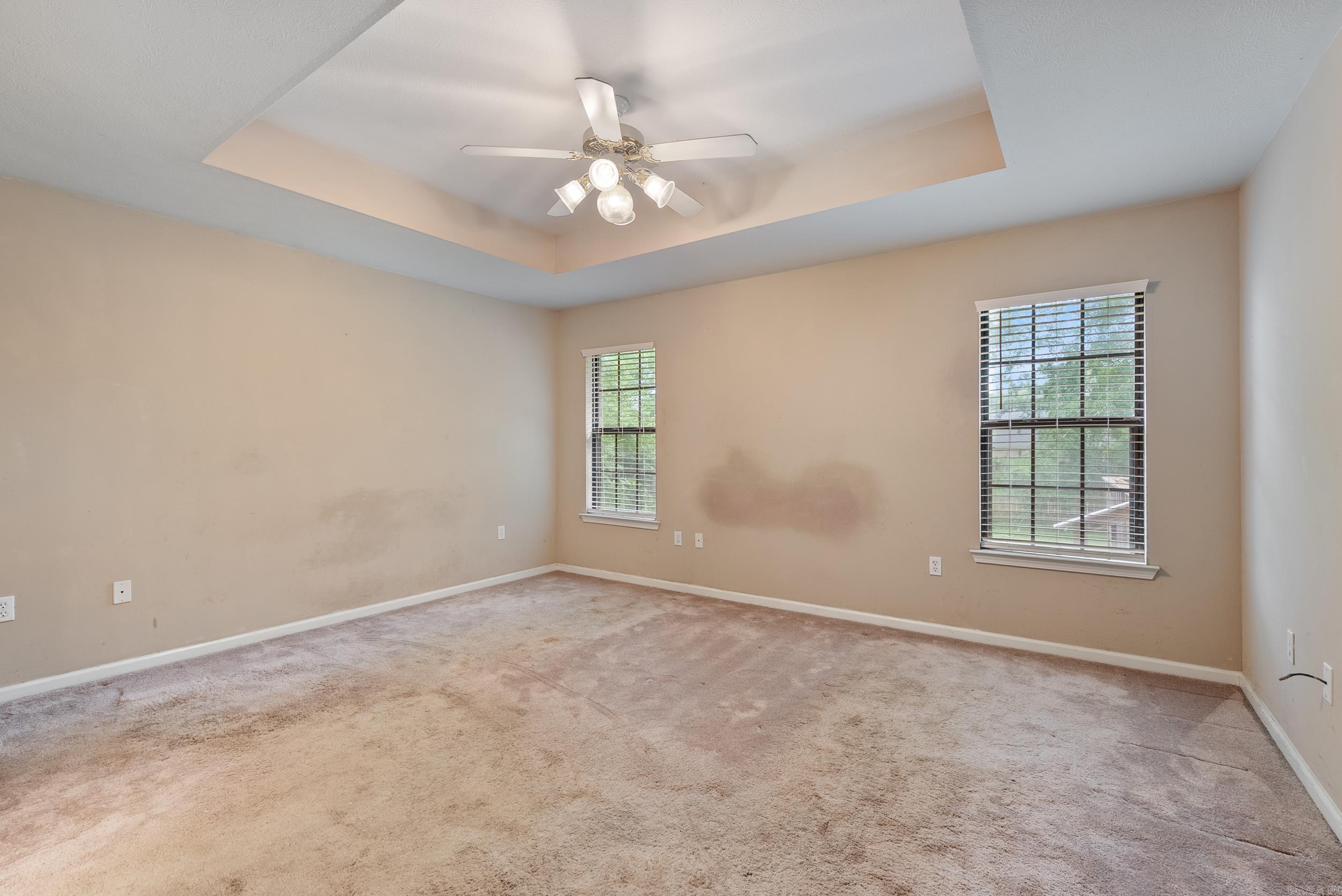 53 E Main  Greenbrier, AR