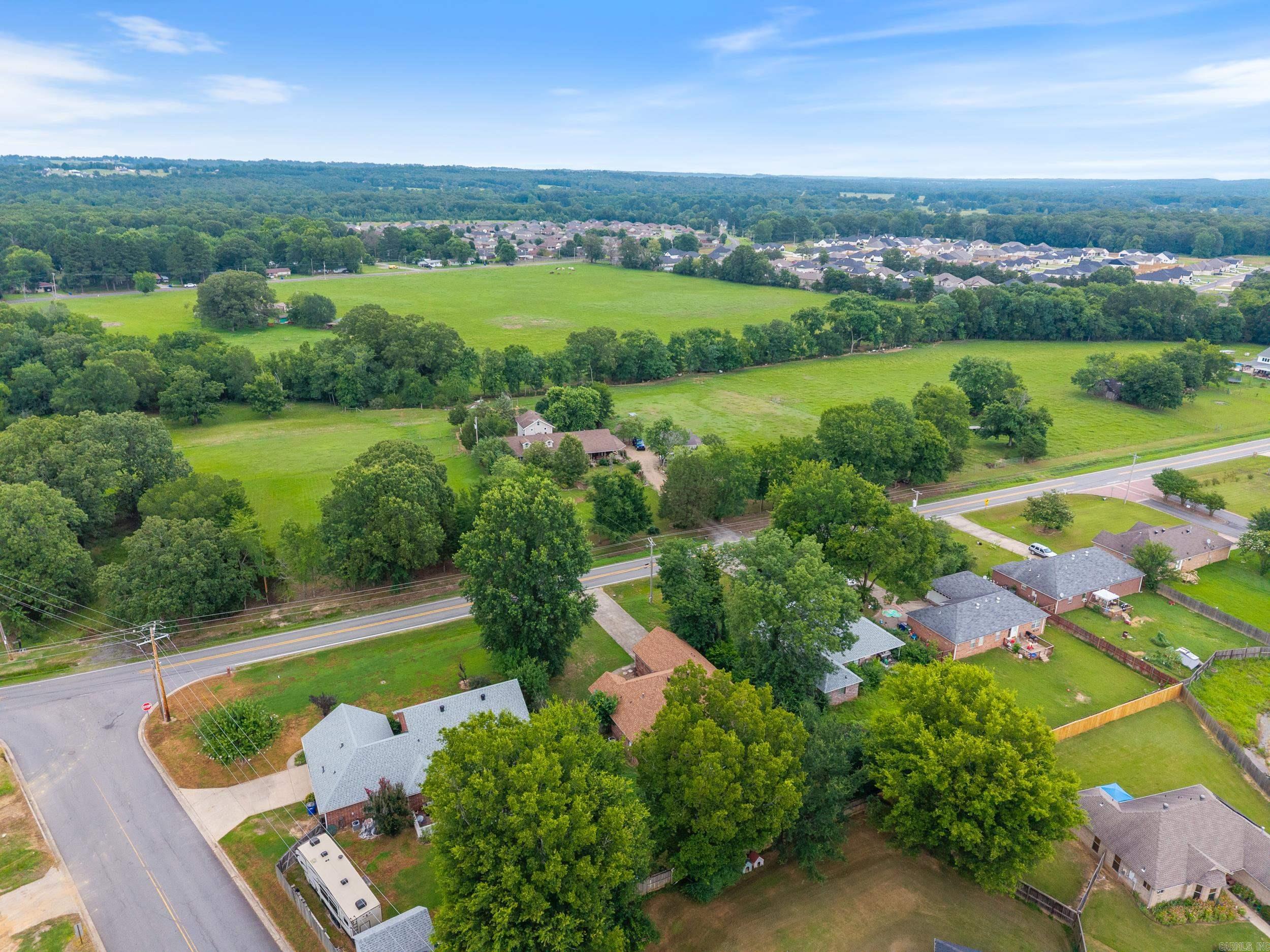 53 E Main  Greenbrier, AR