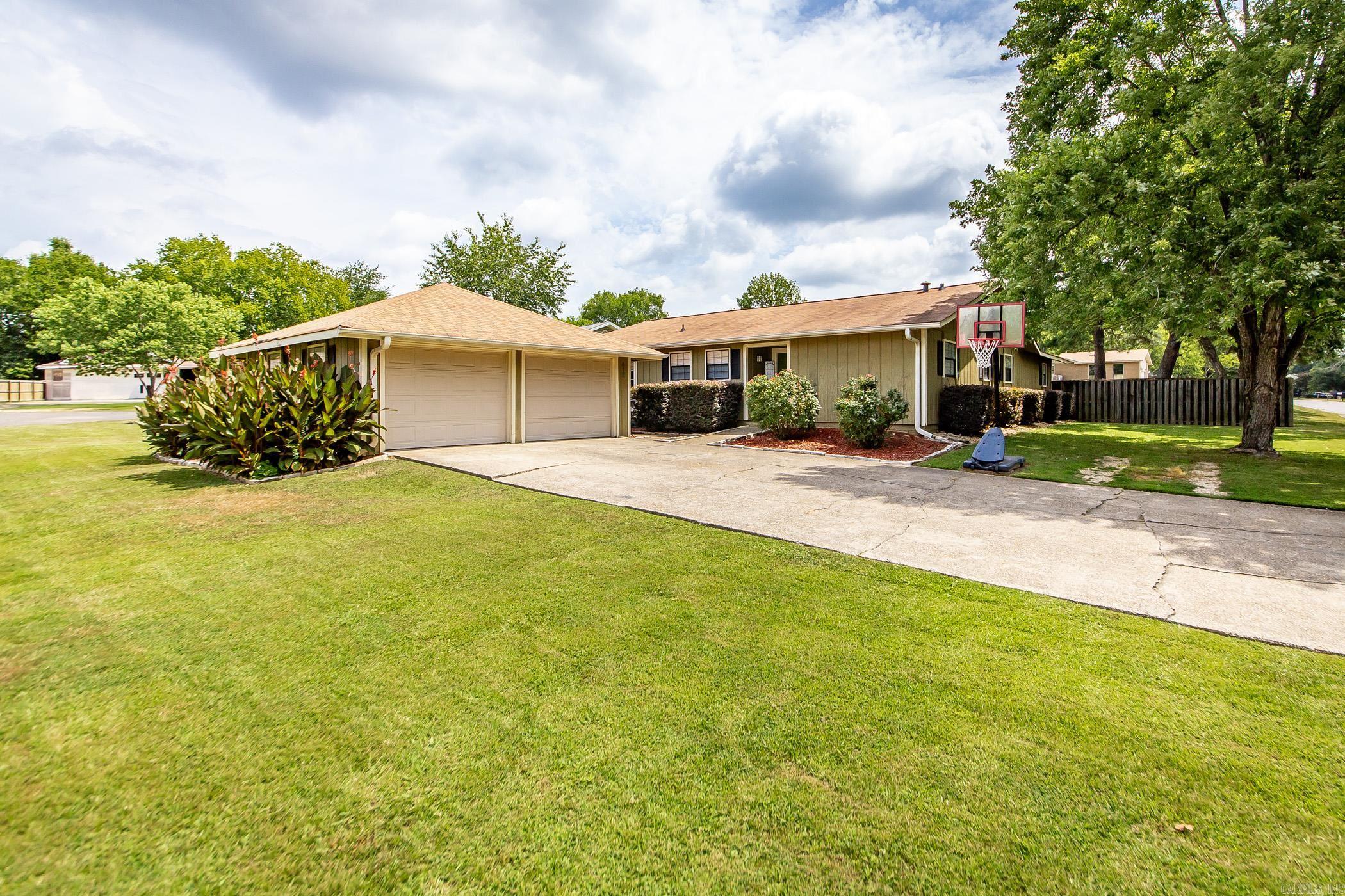418 Pine Meadows  Hot Springs, AR