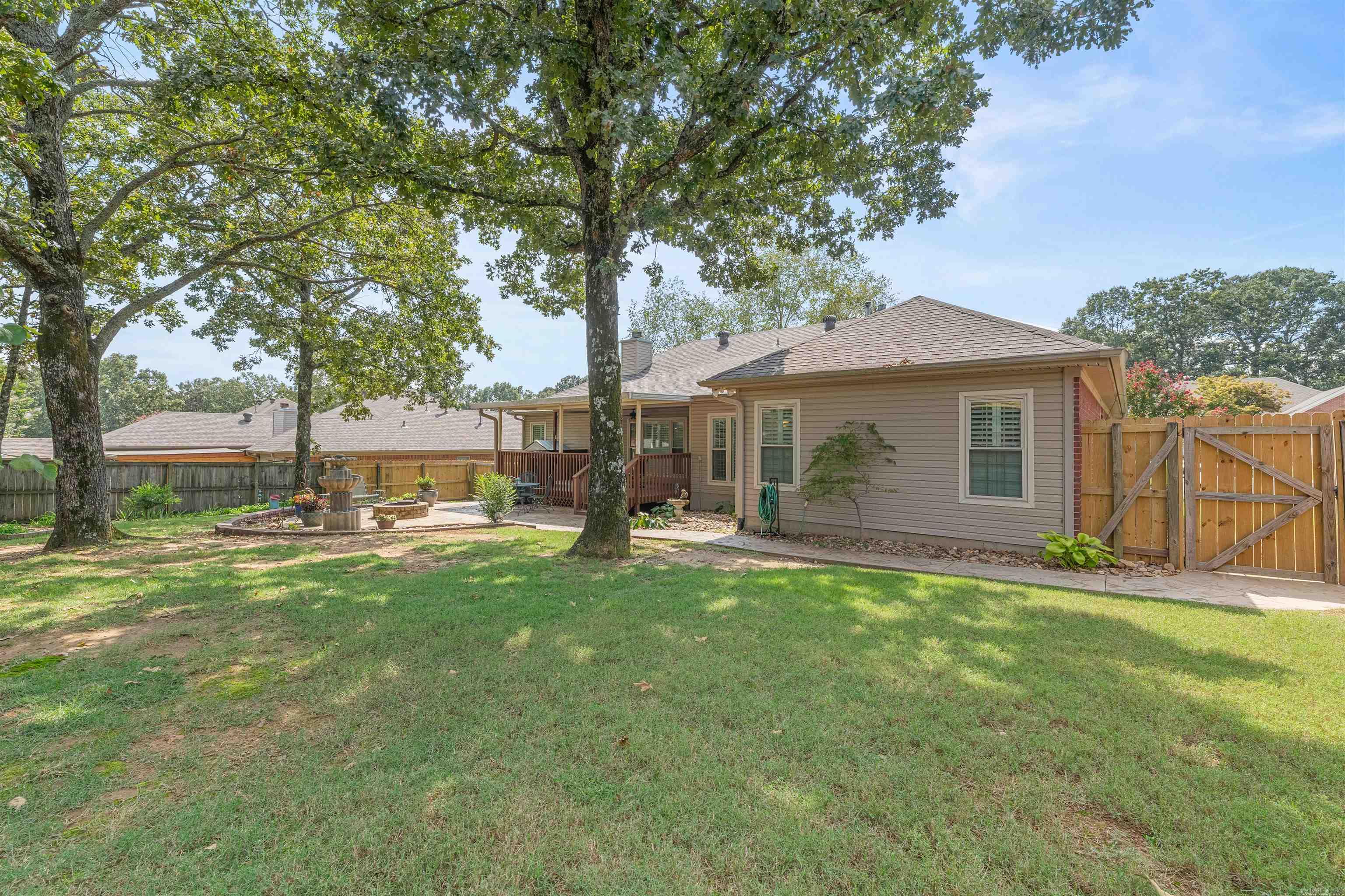 109 Carnelian  Sherwood, AR