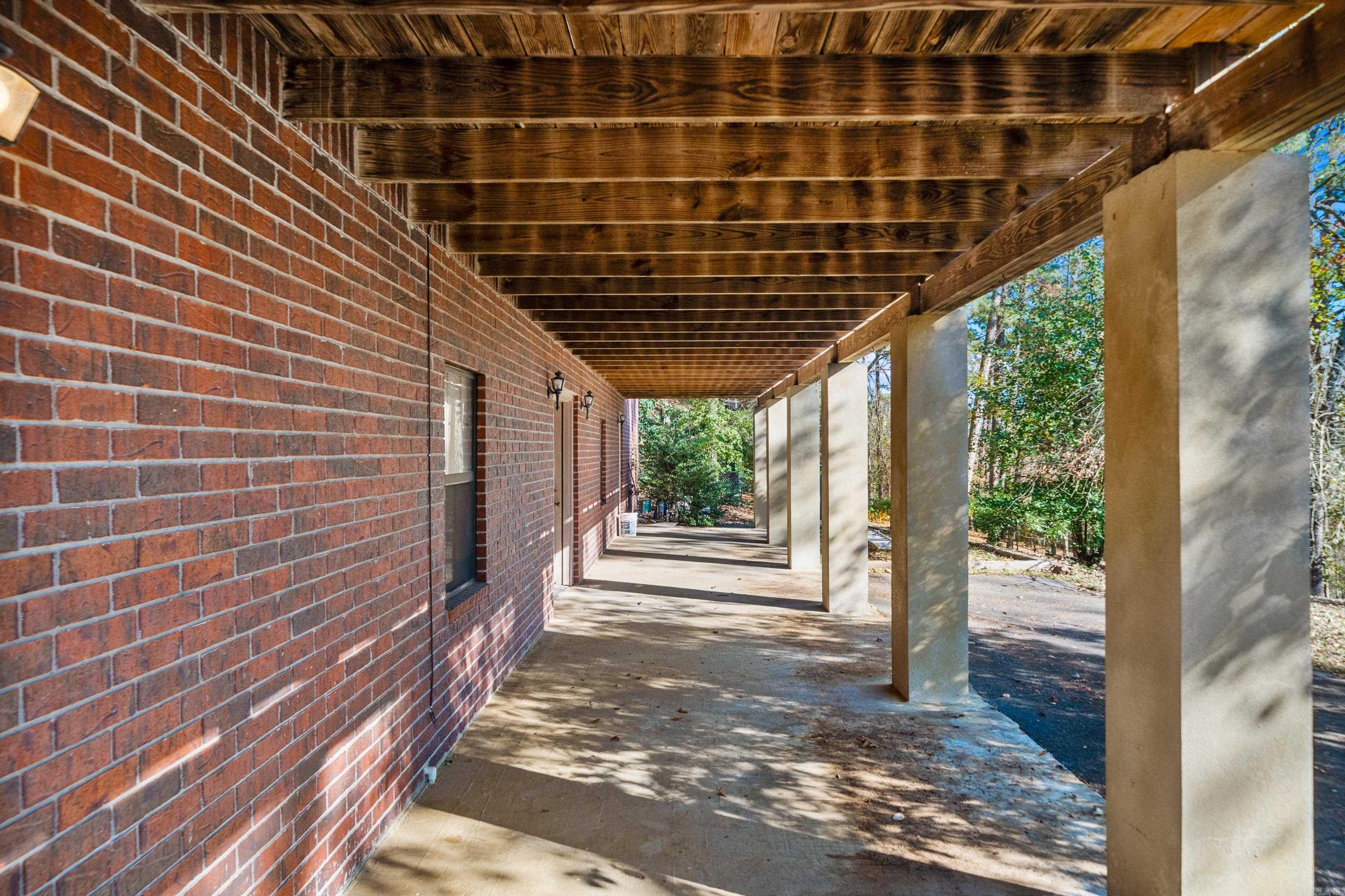 106 Pinehaven  Hot Springs, AR