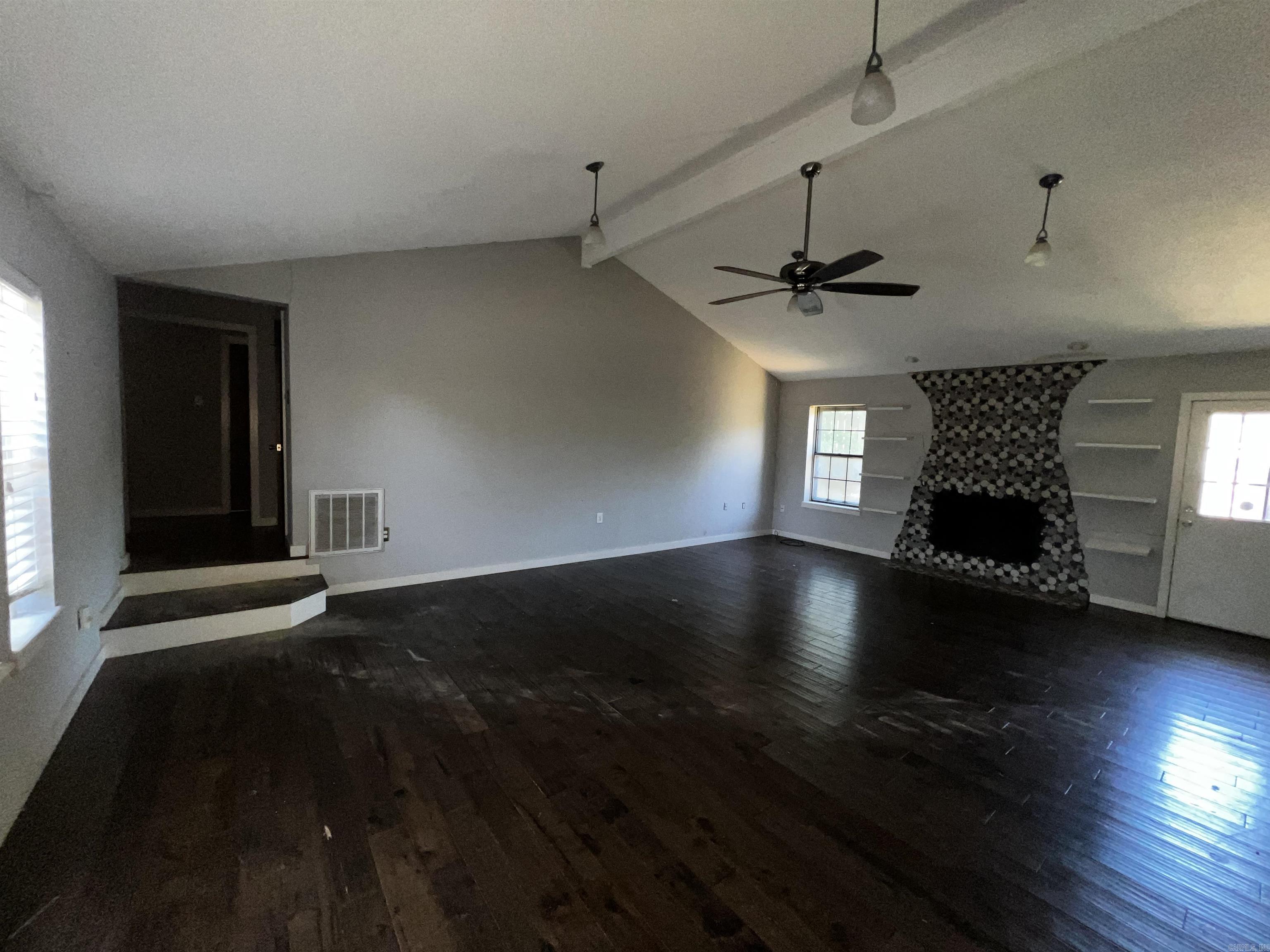 3 Havenwood Ln  Maumelle, AR