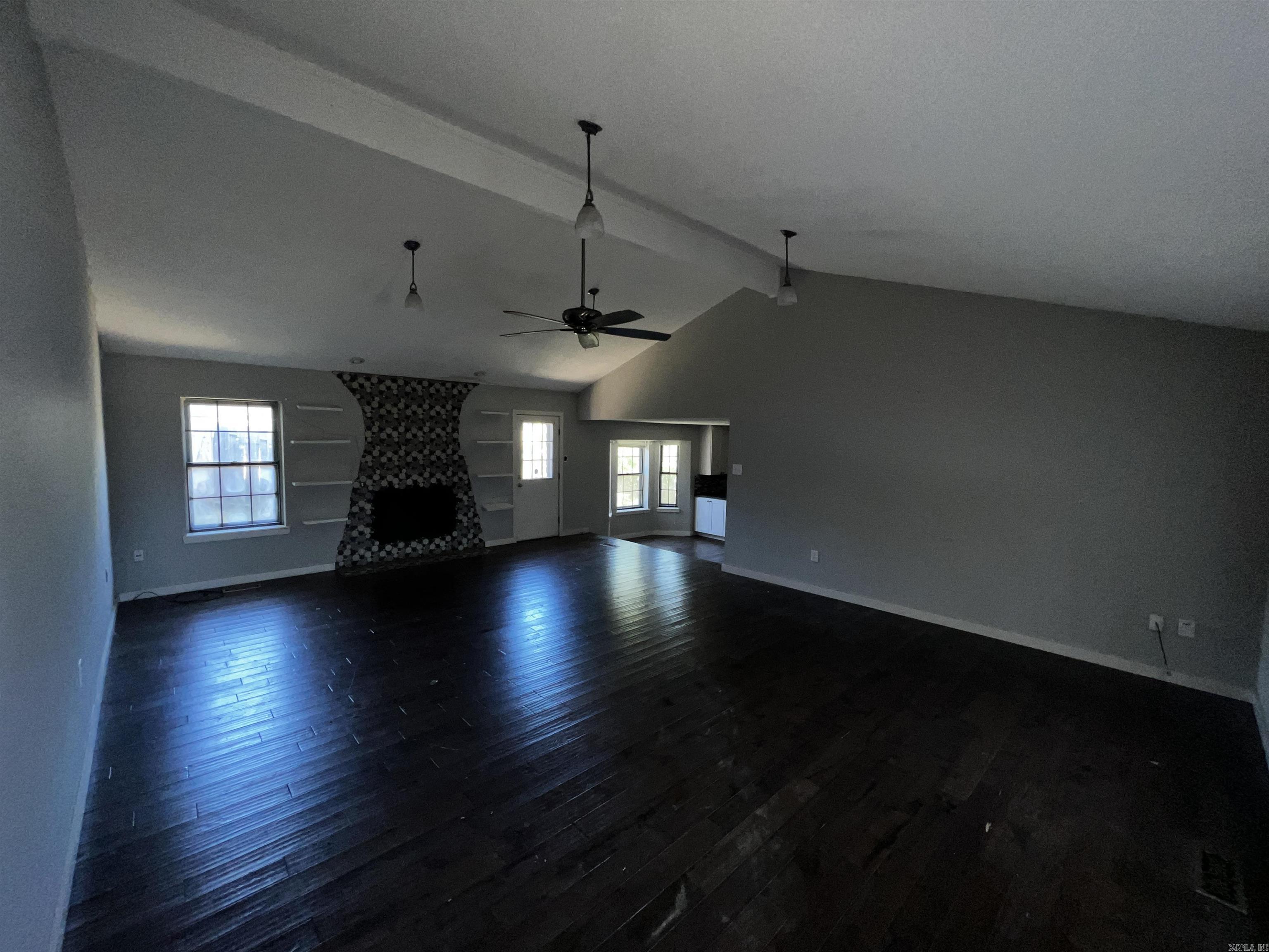 3 Havenwood Ln  Maumelle, AR