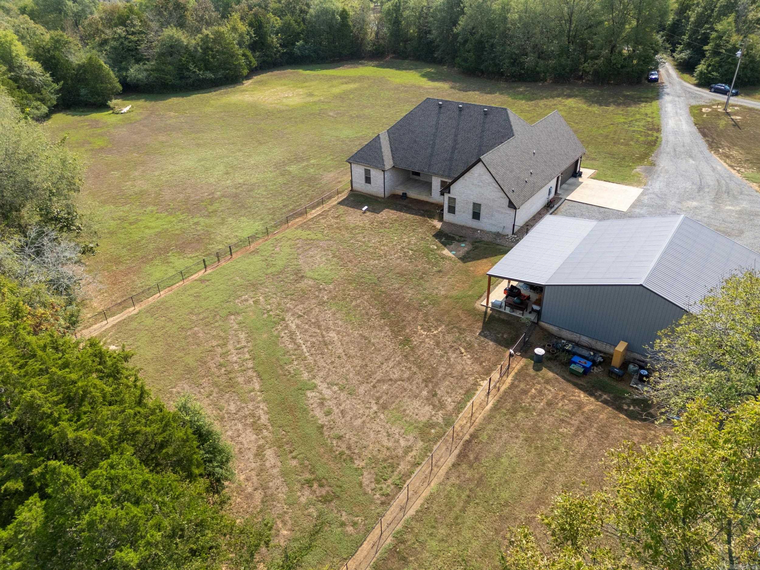 8 Harrington  Greenbrier, AR