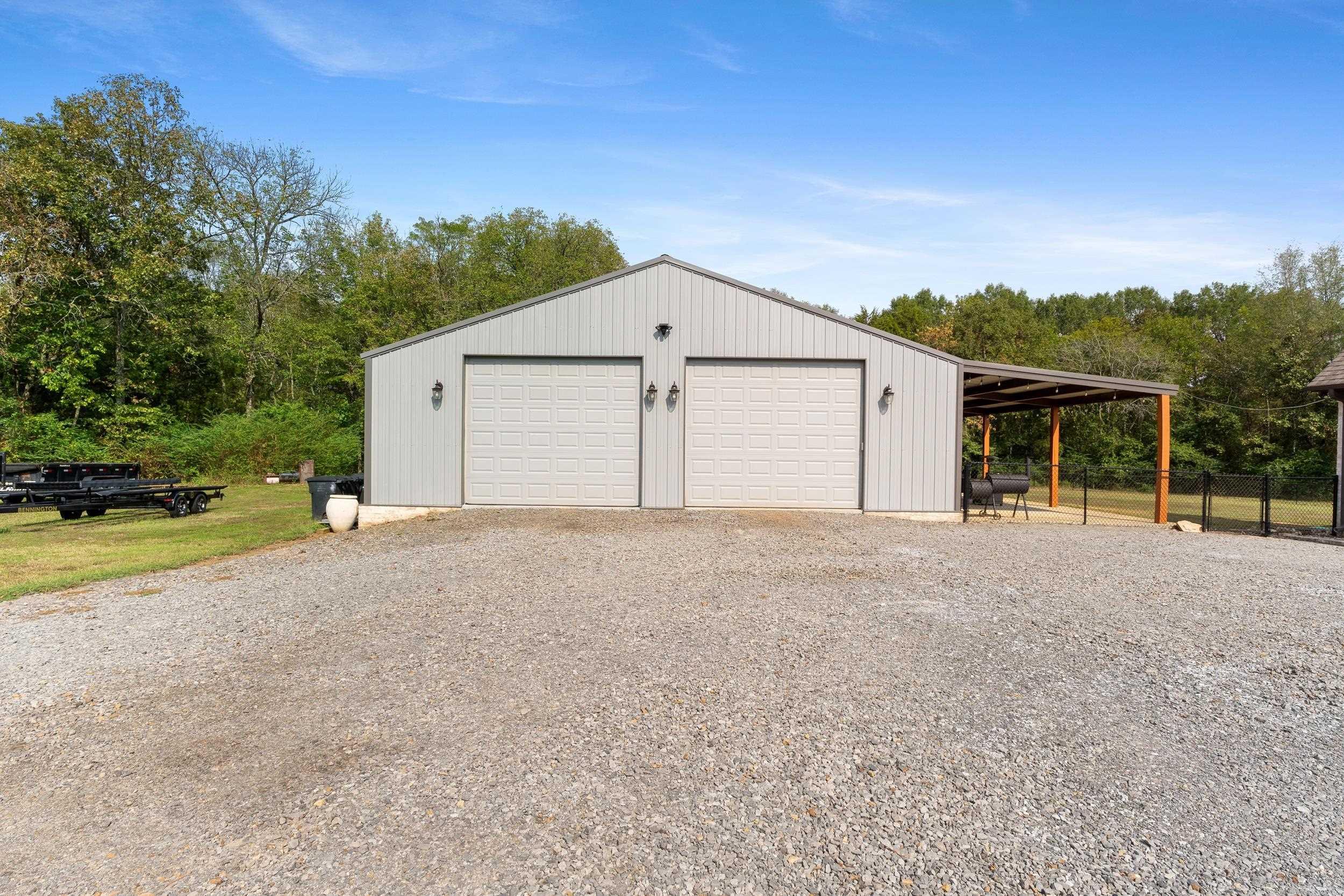 8 Harrington  Greenbrier, AR