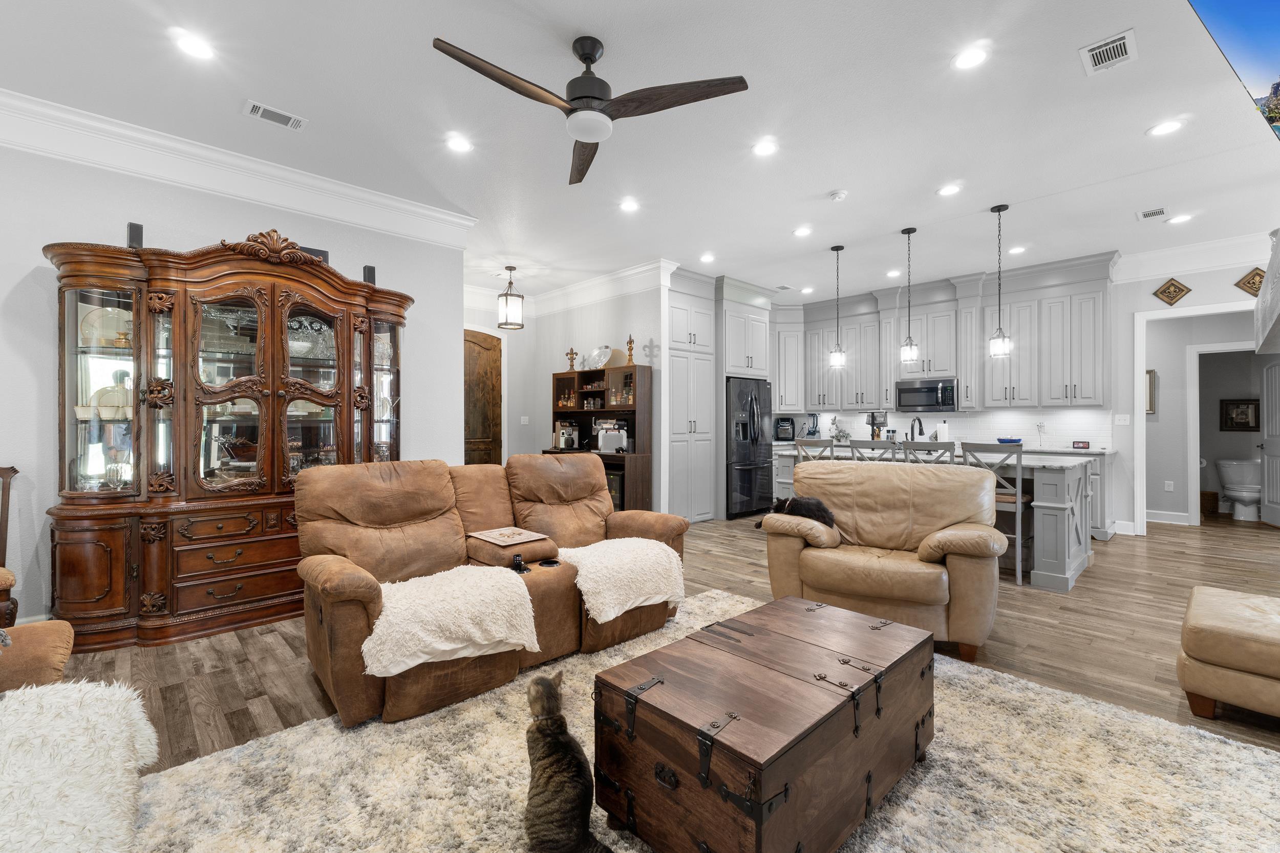 8 Harrington  Greenbrier, AR