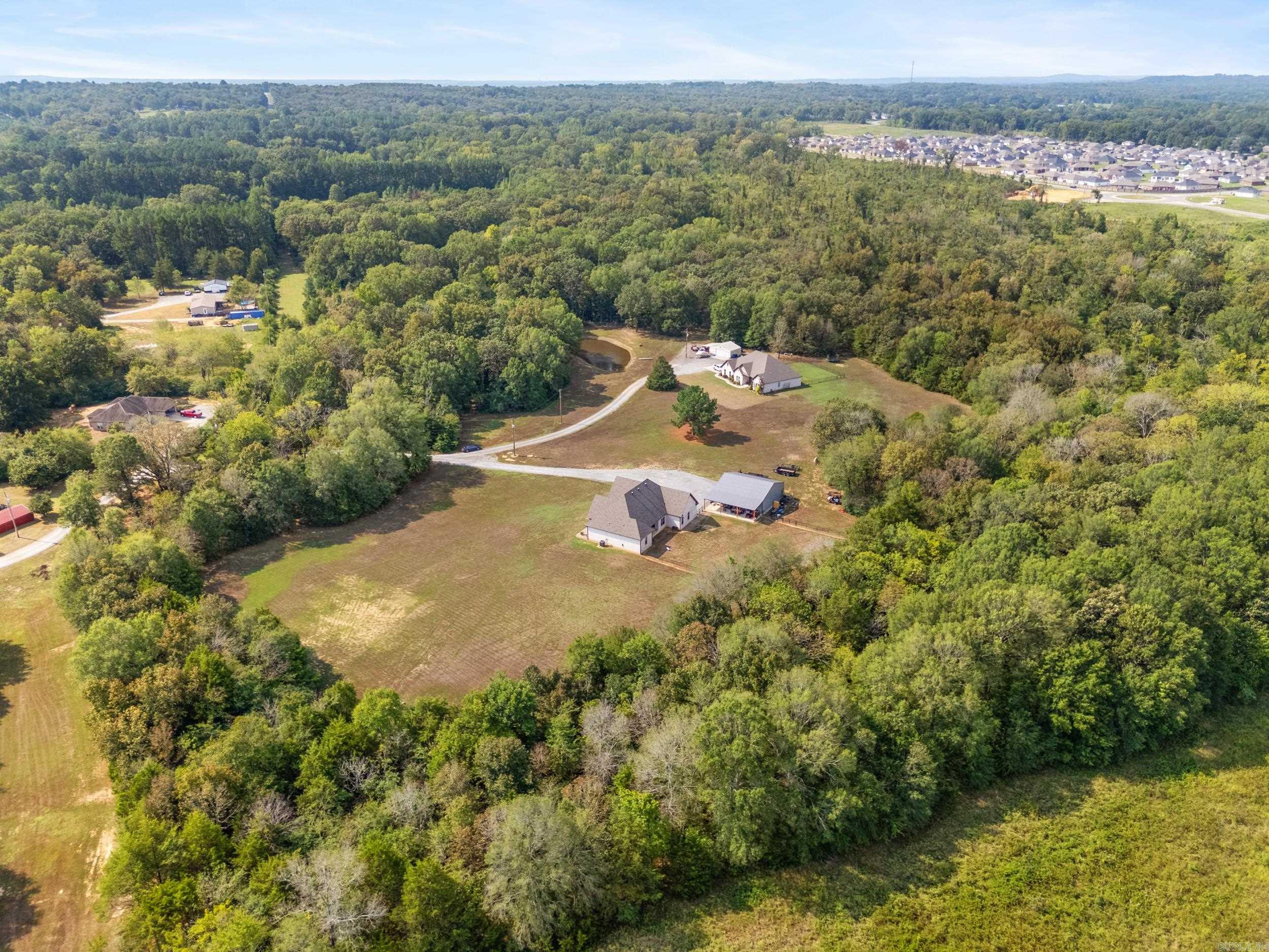 8 Harrington  Greenbrier, AR