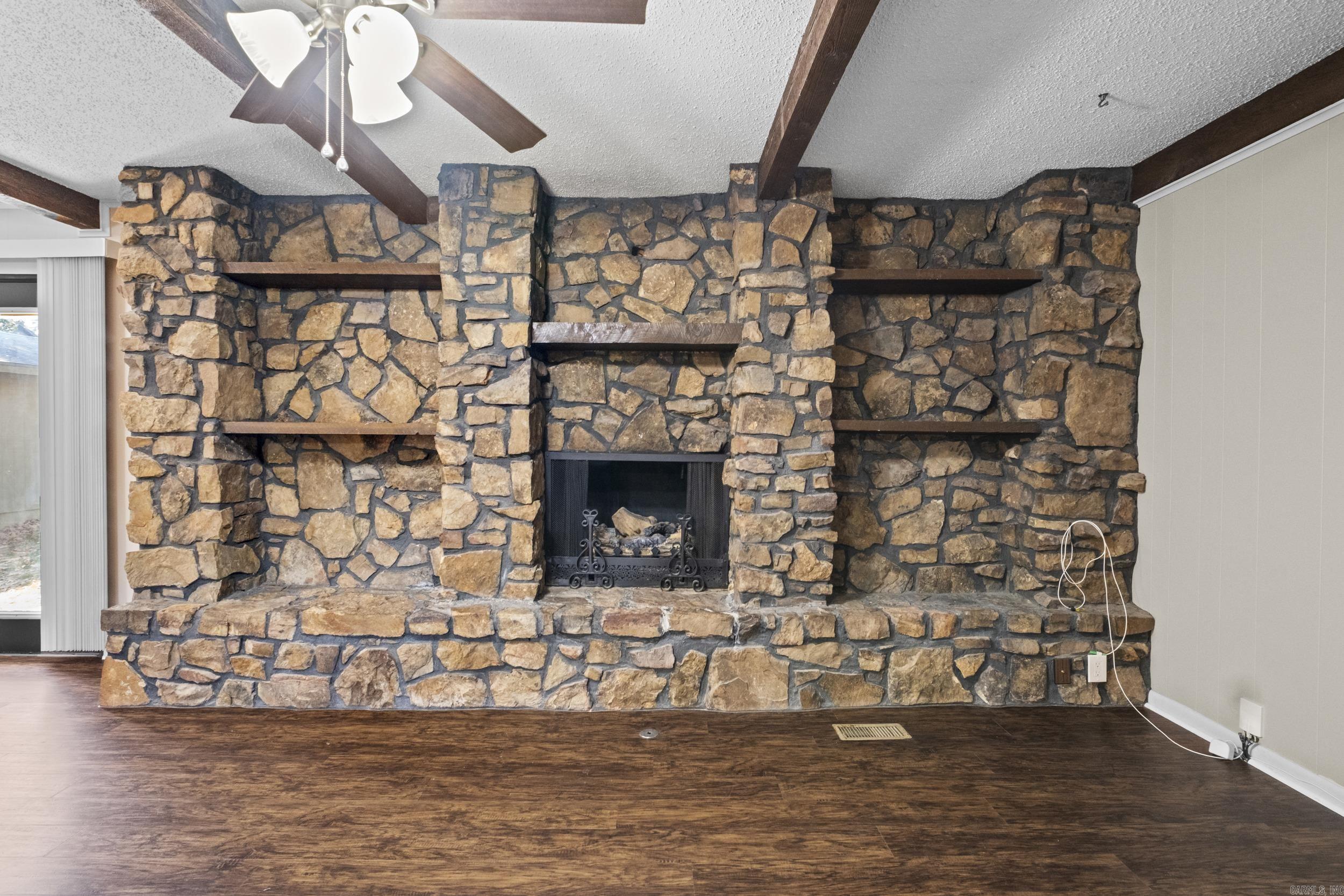 5605 N Walnut  North Little Rock, AR
