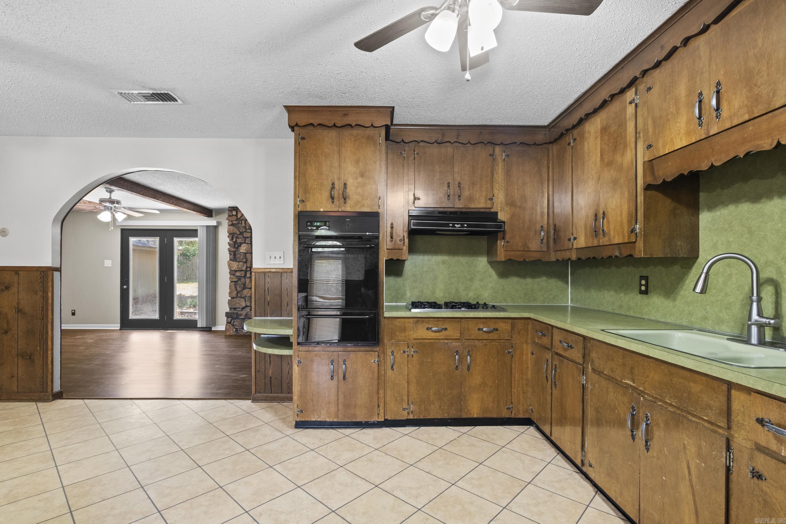 5605 N Walnut  North Little Rock, AR
