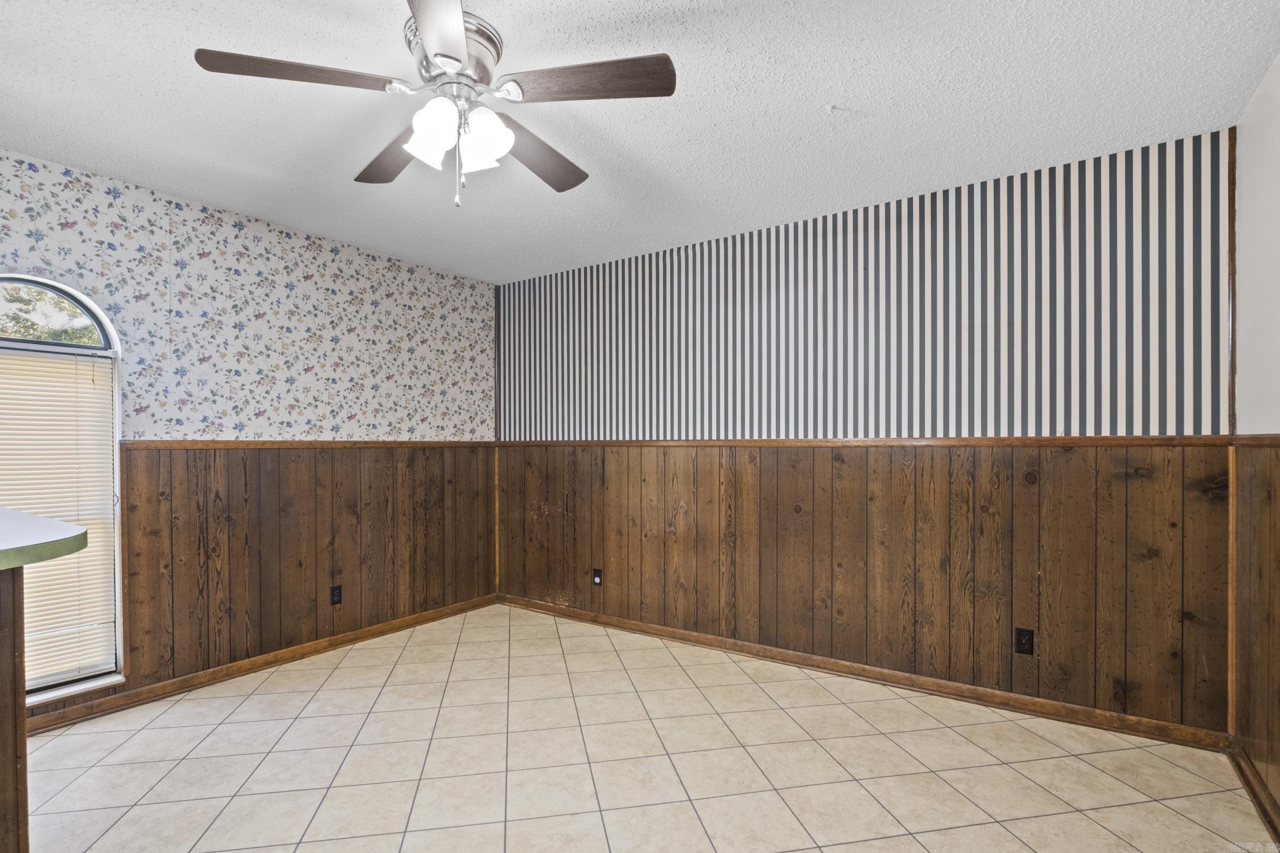 5605 N Walnut  North Little Rock, AR