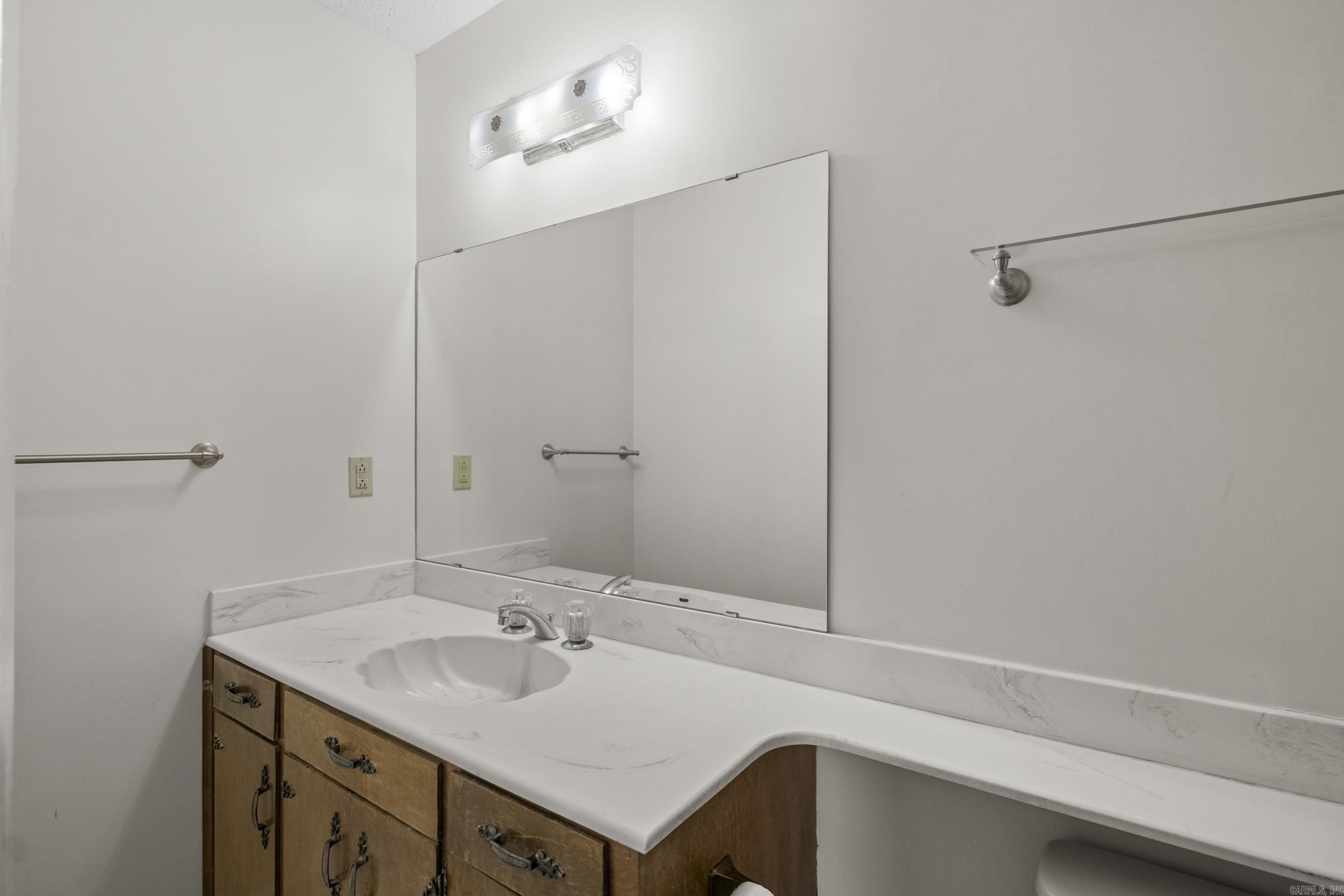 5605 N Walnut  North Little Rock, AR
