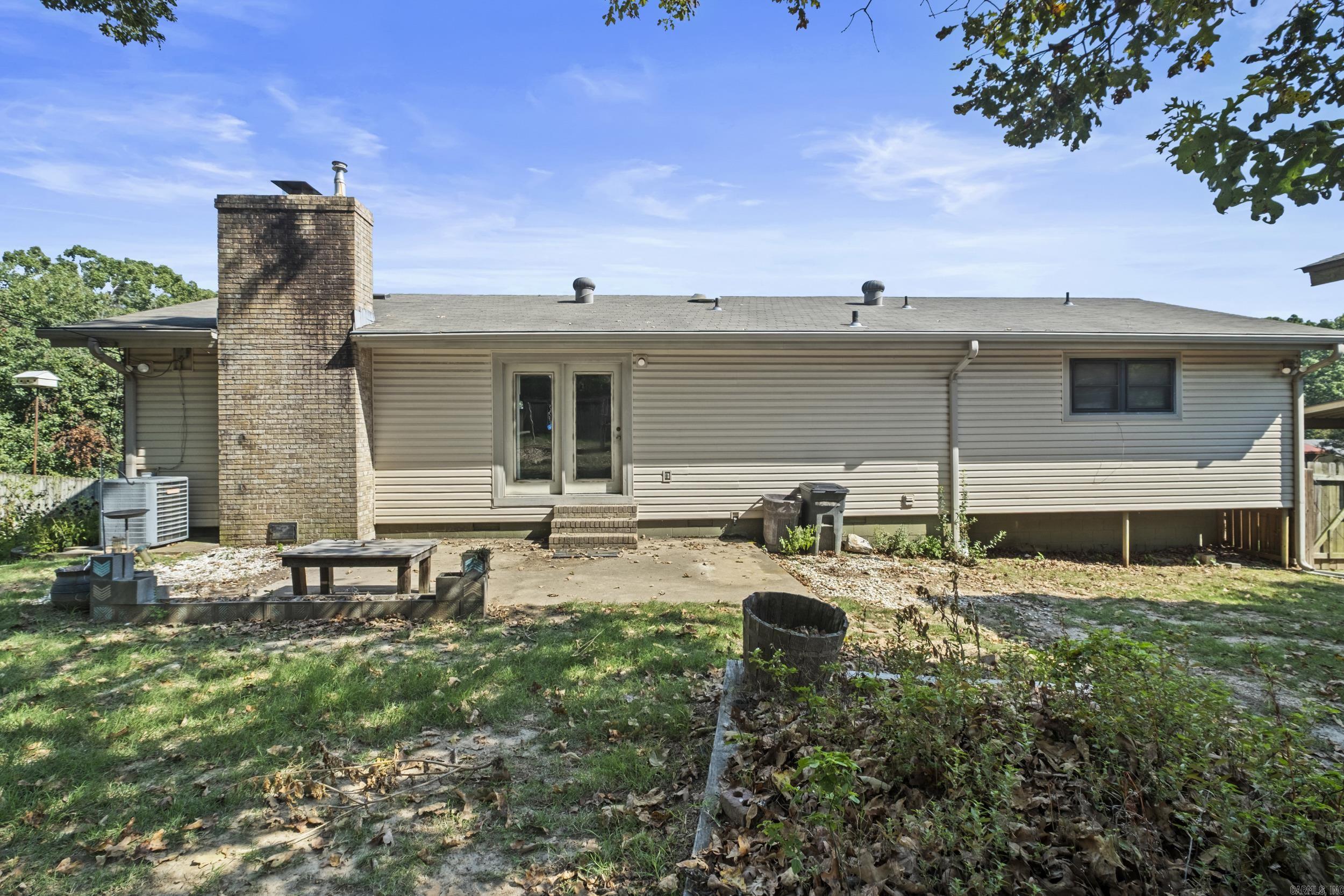 5605 N Walnut  North Little Rock, AR