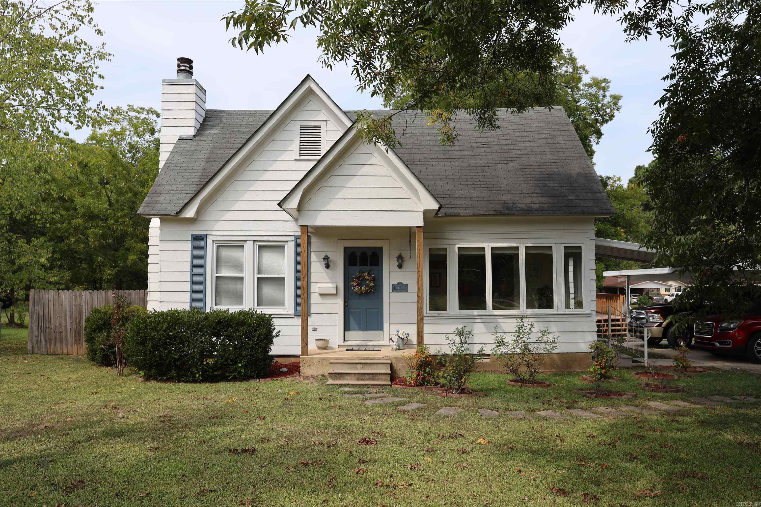 415 Cherry  Warren, AR