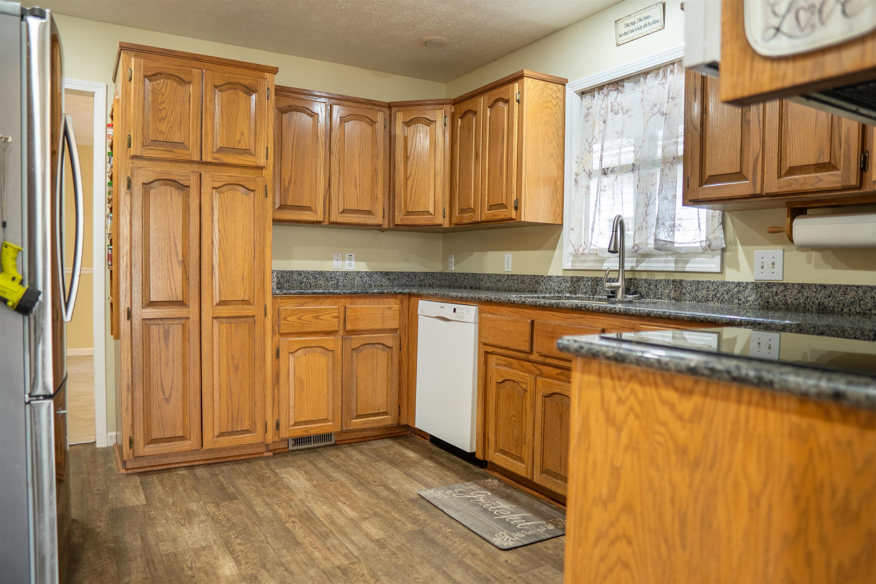 1100 River Hill Rd  Glencoe, AR