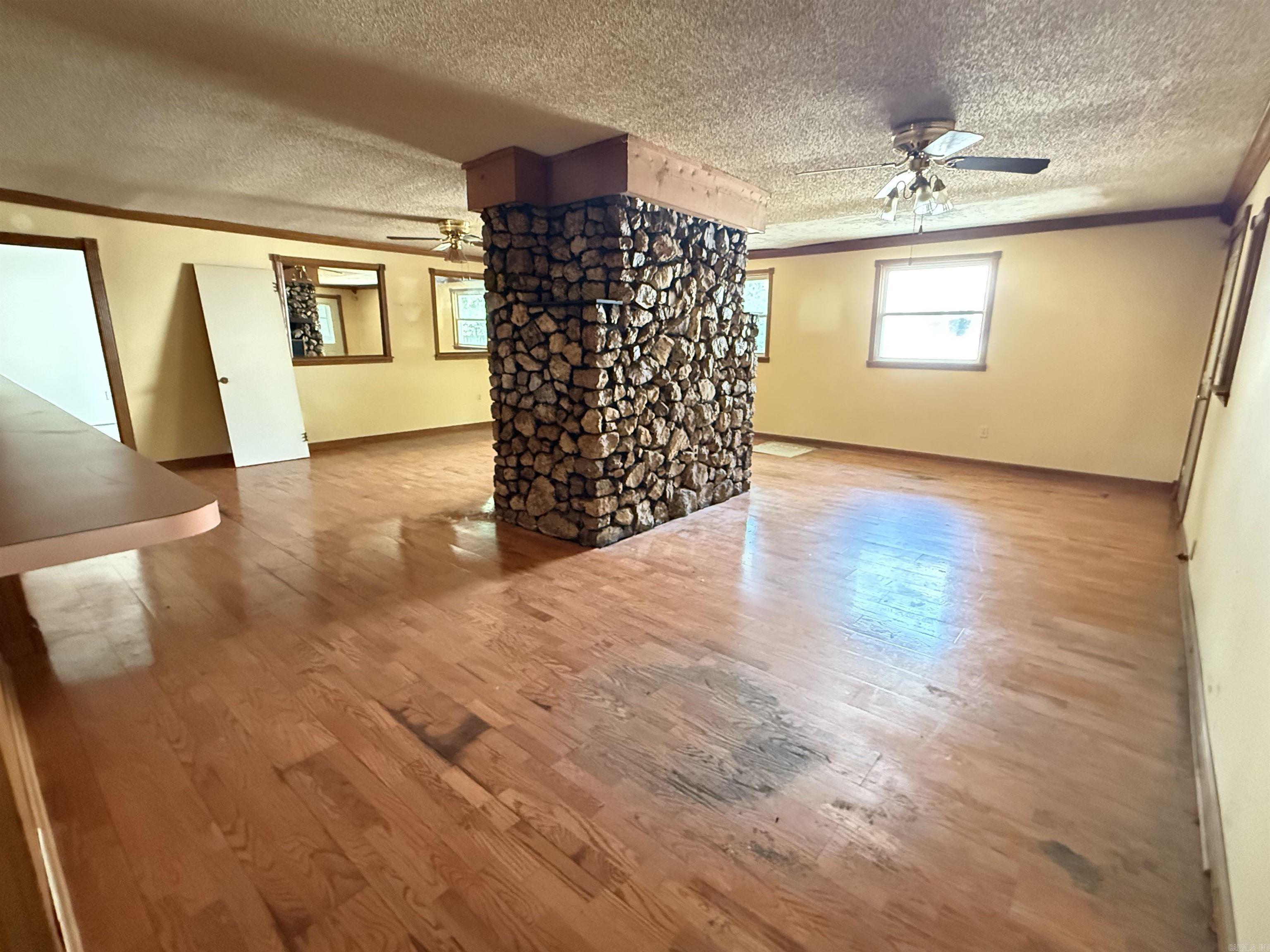 696 Mulberry Salem  Benton, AR