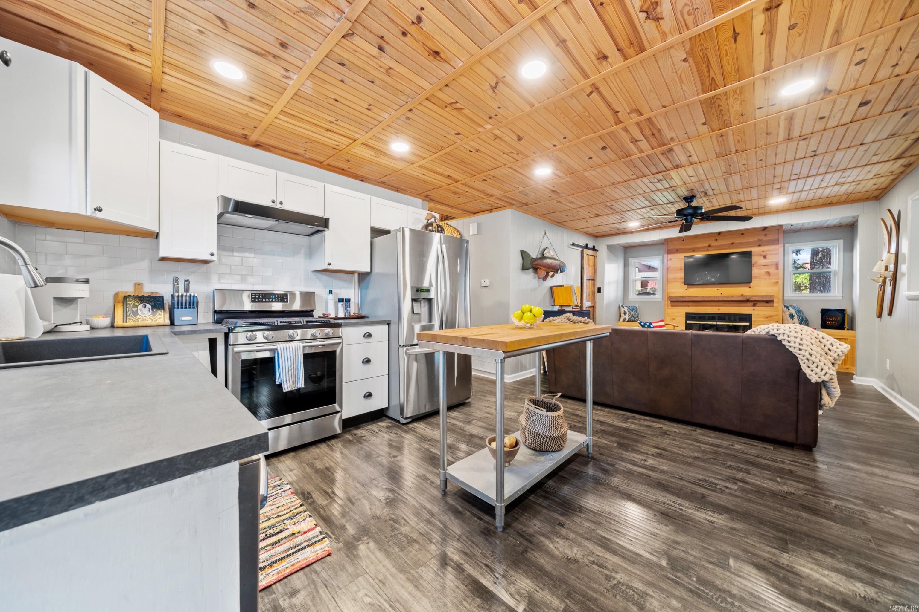241 Bayou  Hot Springs, AR