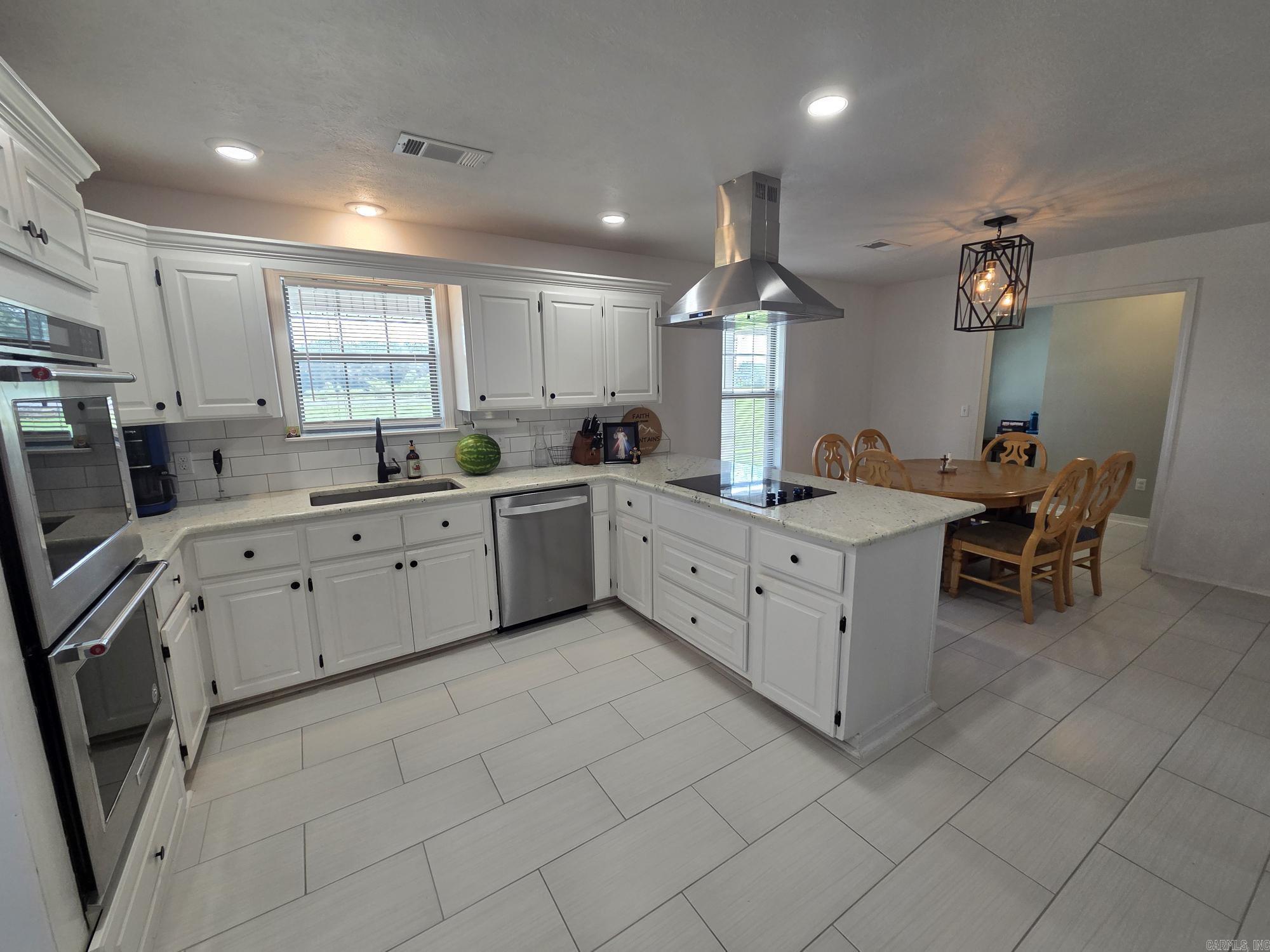 3724 W Hwy 36  Searcy, AR