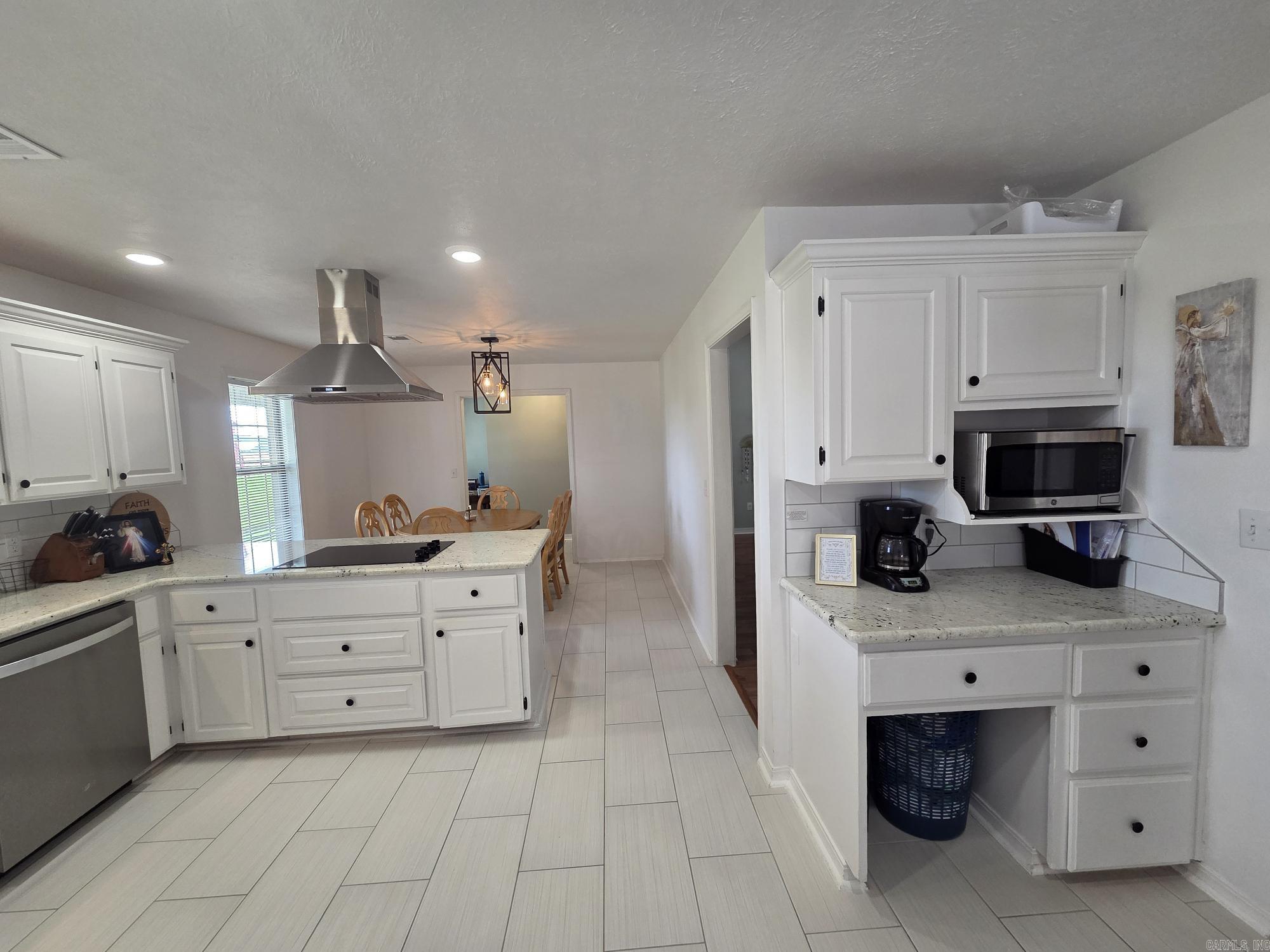 3724 W Hwy 36  Searcy, AR