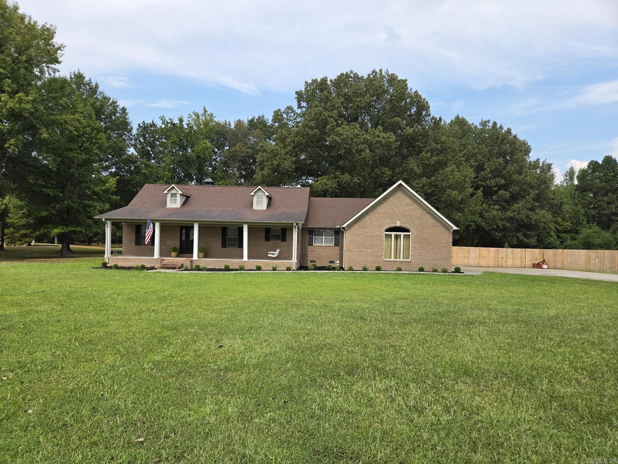 3724 W Hwy 36  Searcy, AR