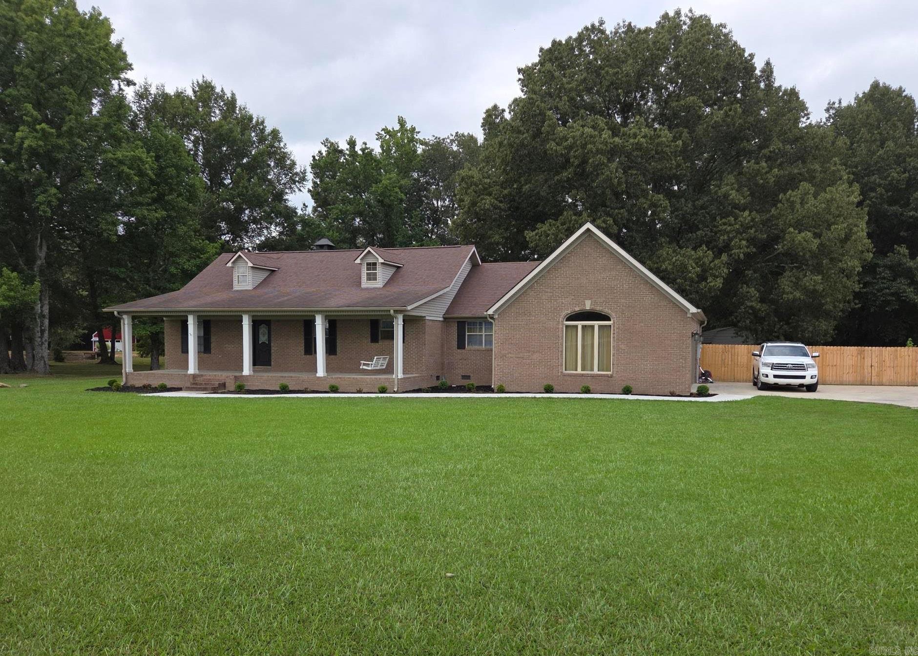 3724 W Hwy 36  Searcy, AR