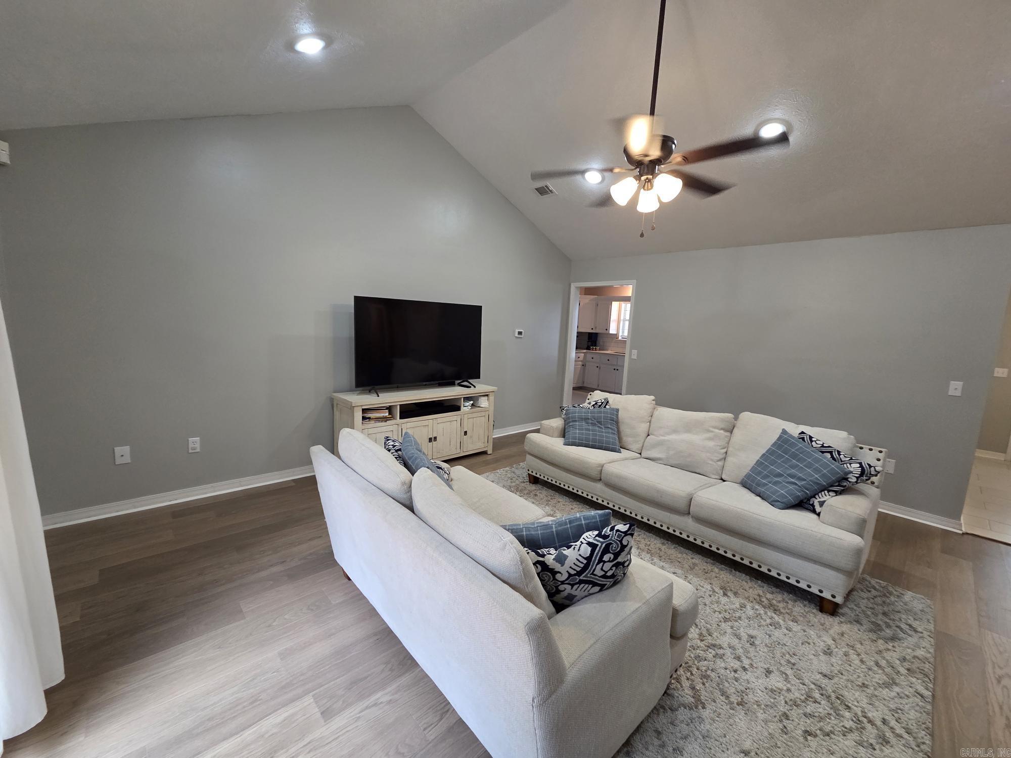 3724 W Hwy 36  Searcy, AR