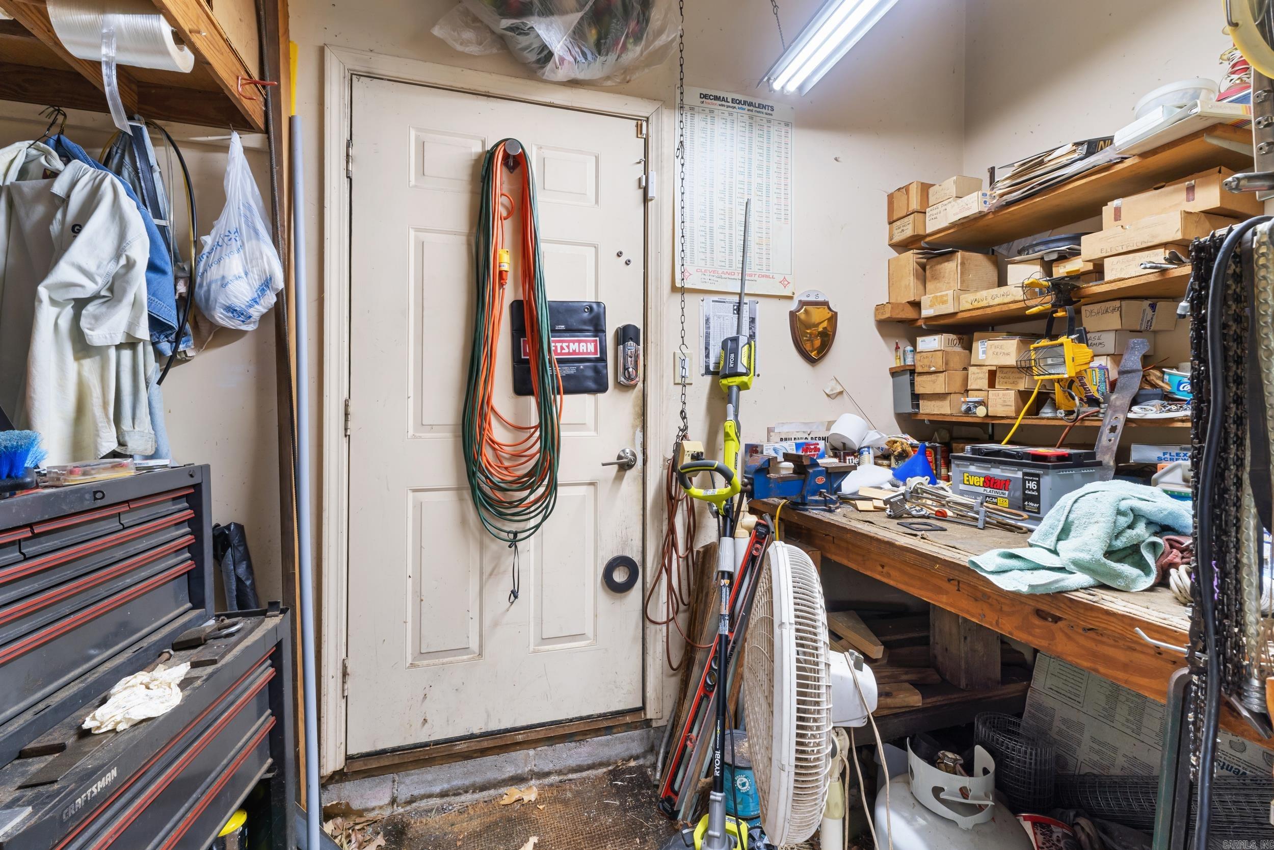 3207 Creekwood  Jonesboro, AR