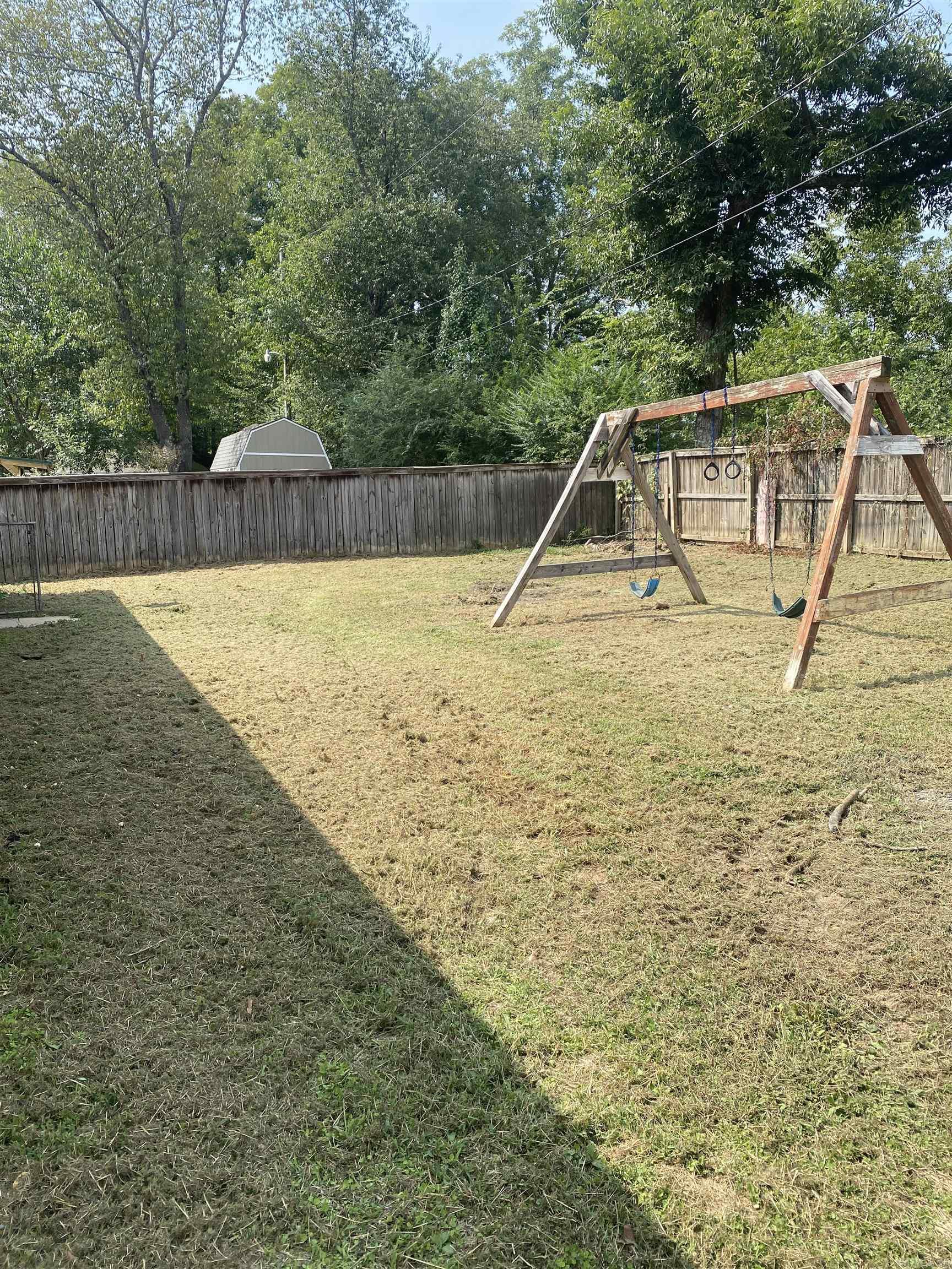 13 Blossom Lane  Greenbrier, AR