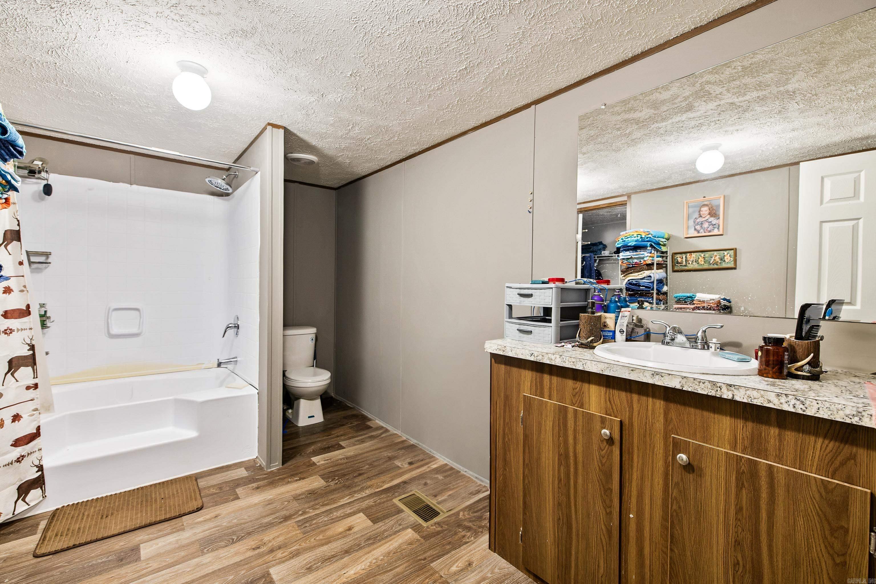1343 Pine  Haskell, AR