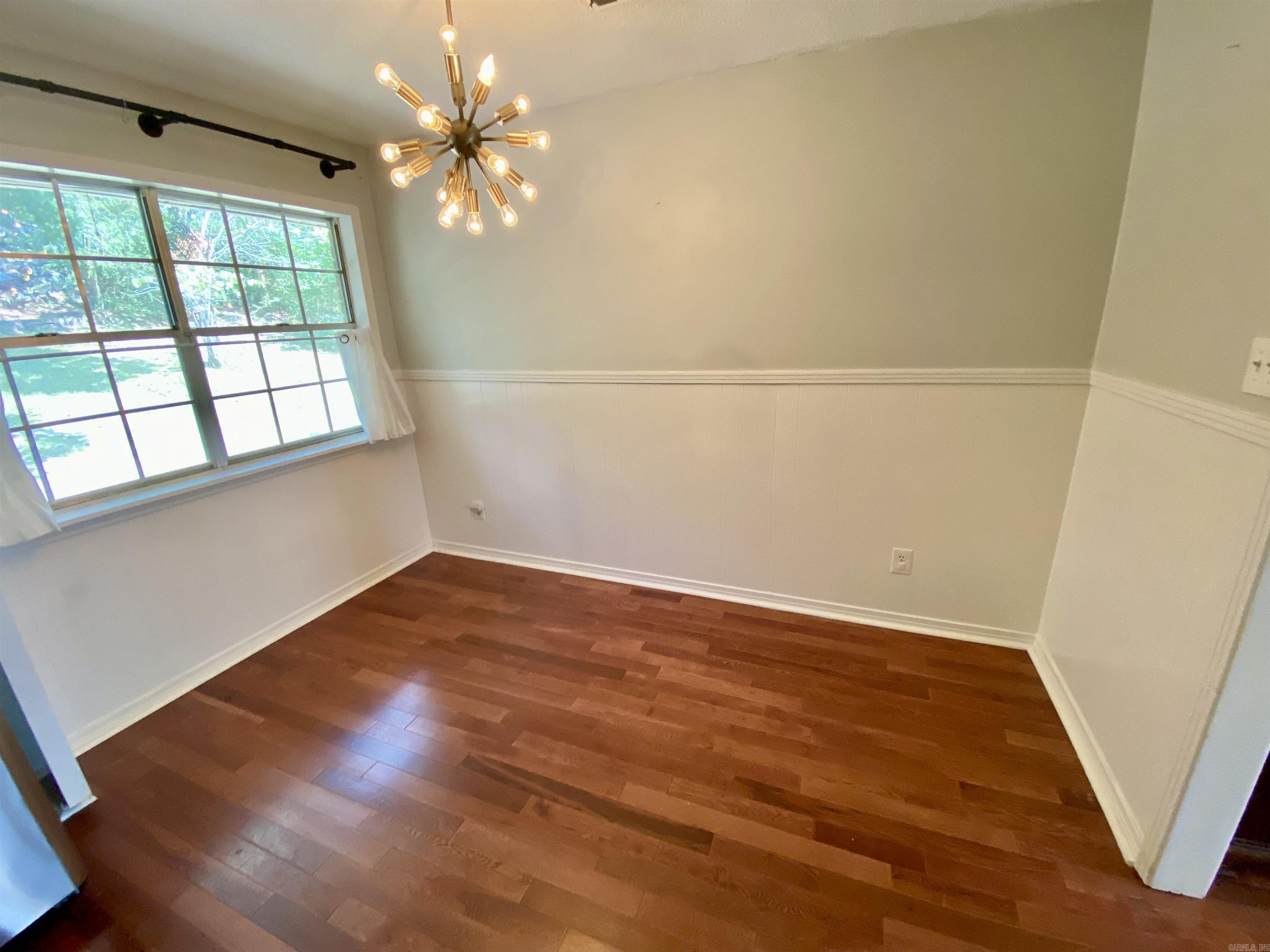 3 Chatham Ct  Little Rock, AR