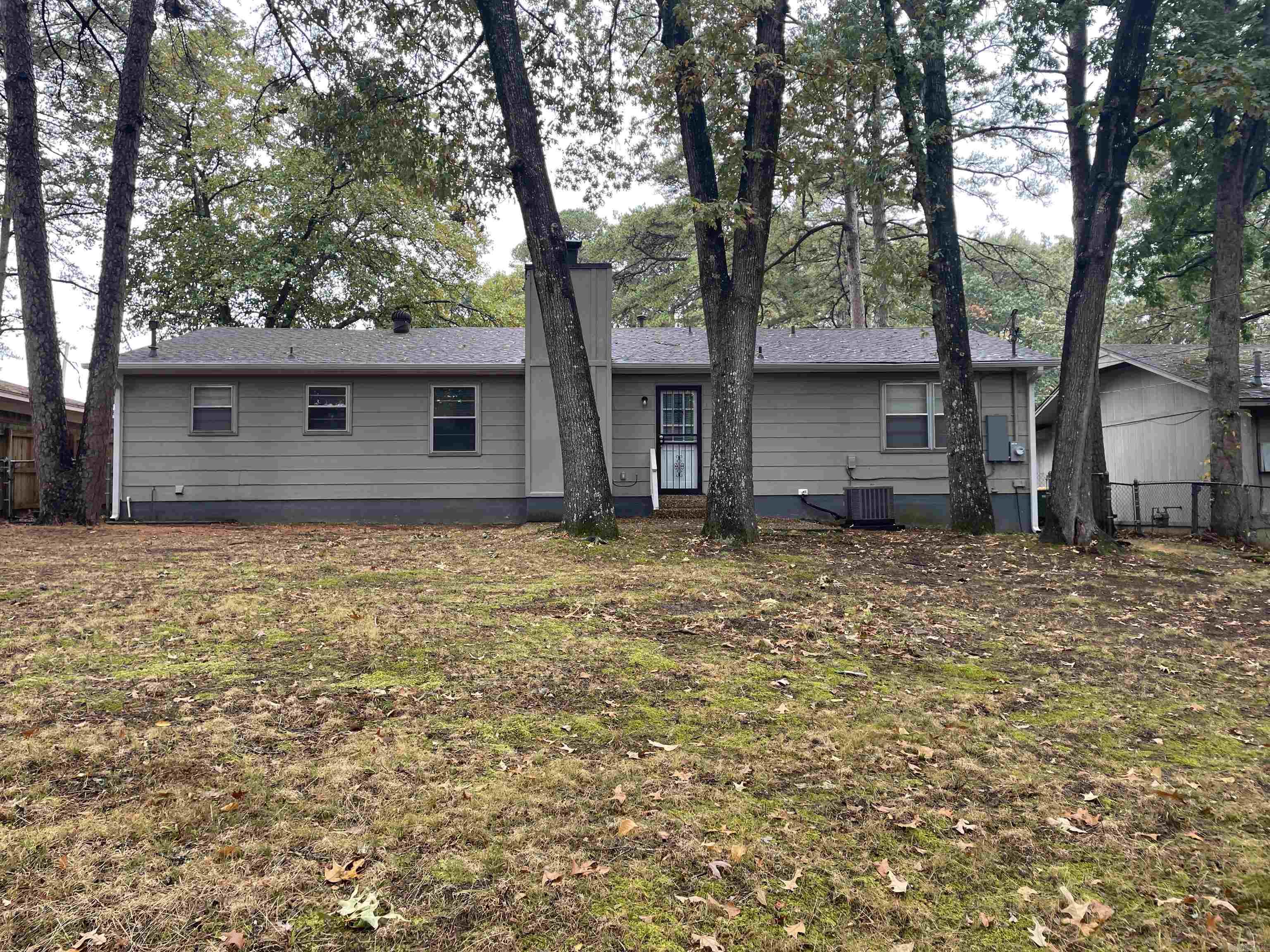 1813 Lynette Dr  Little Rock, AR