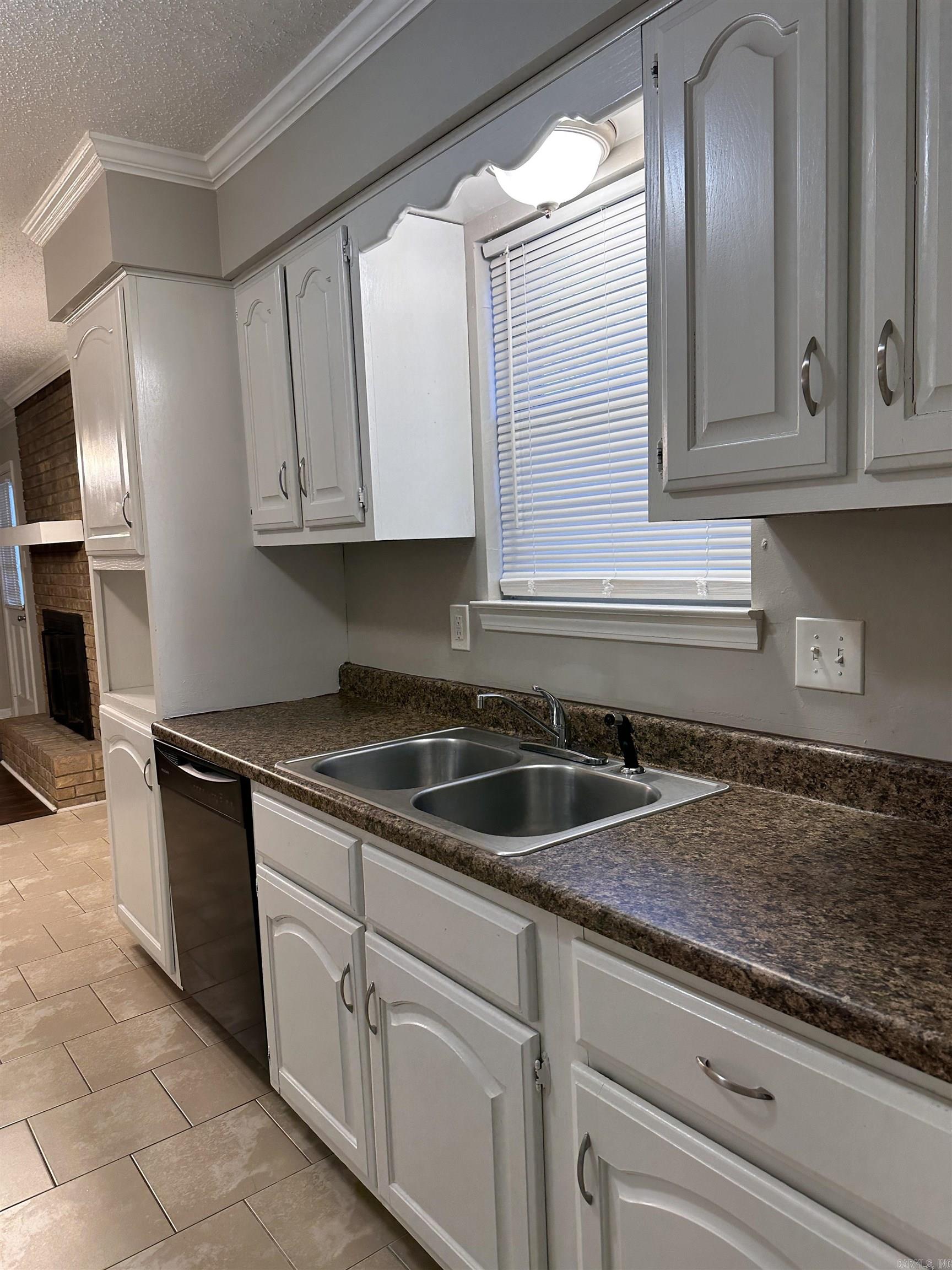 1813 Lynette Dr  Little Rock, AR