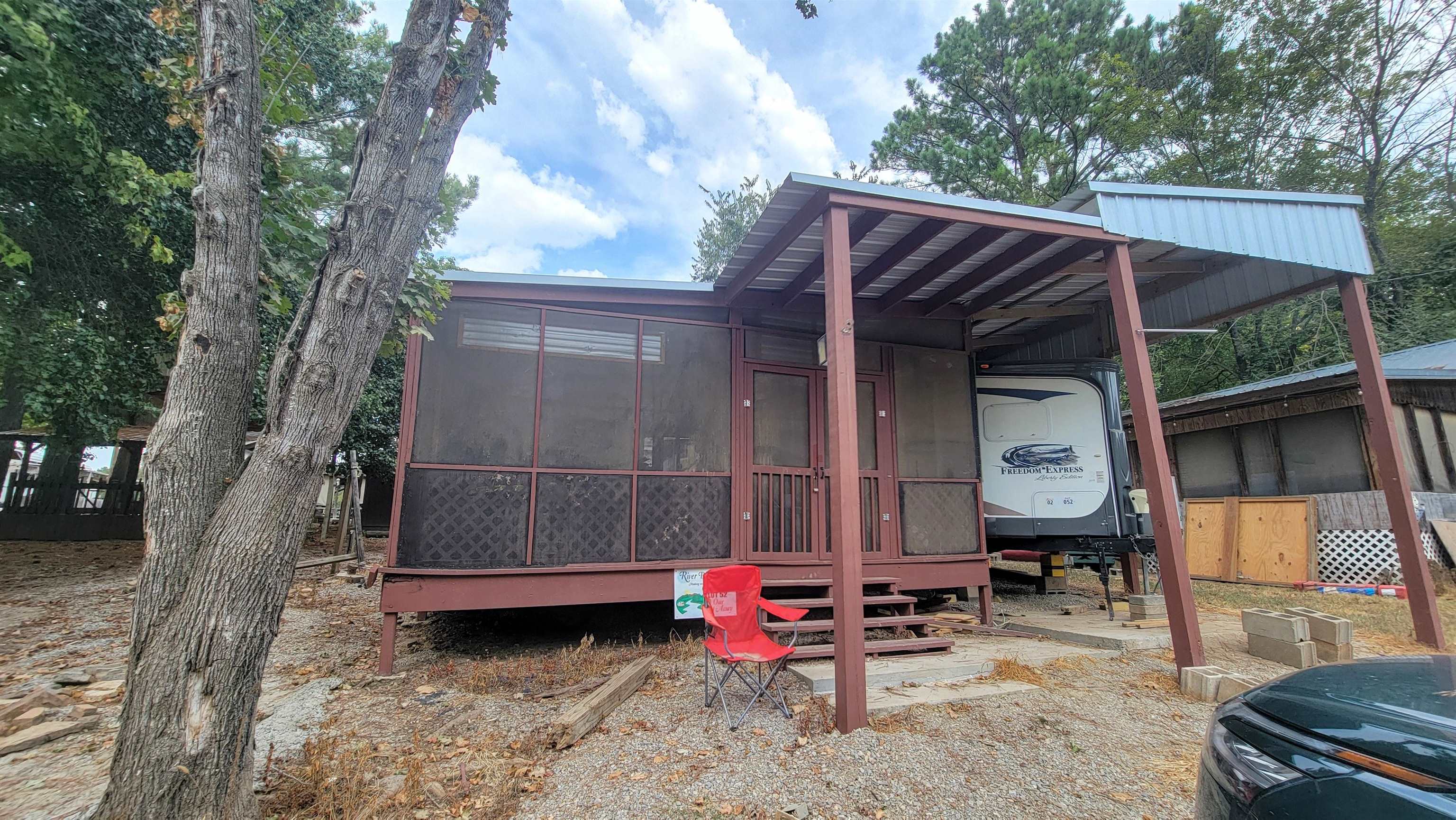 L52B2 River Front Lot 52 Block 2 Hardy, AR