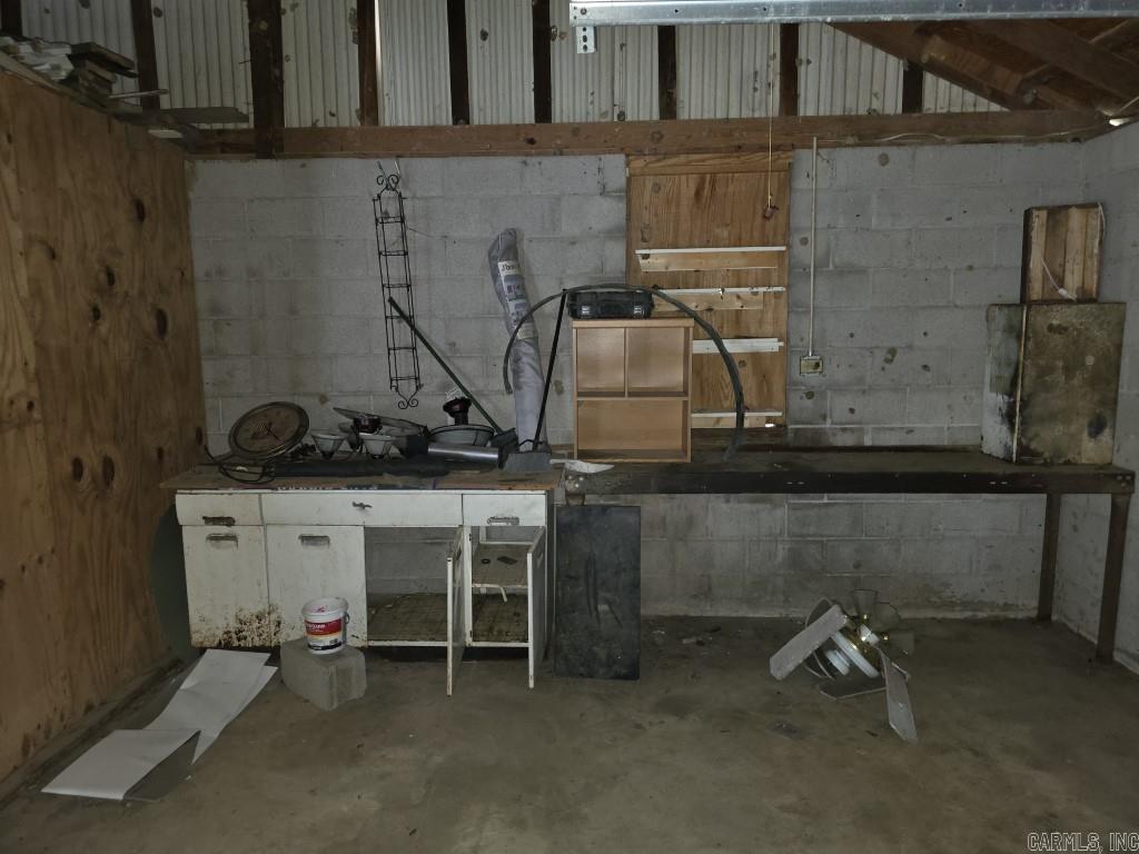1045 County Road 739  Wynne, AR