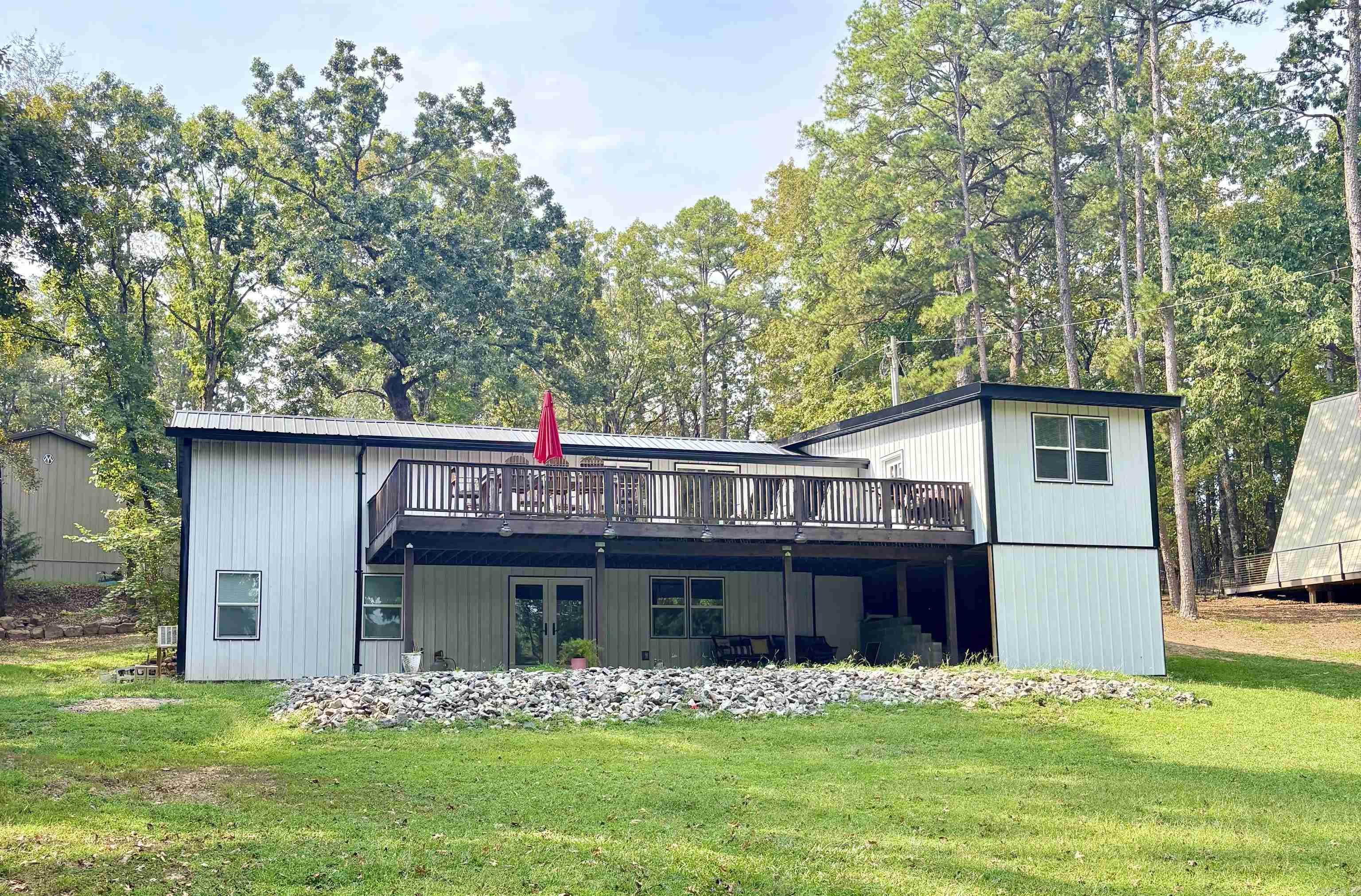 77 E Starfield  Greers Ferry, AR